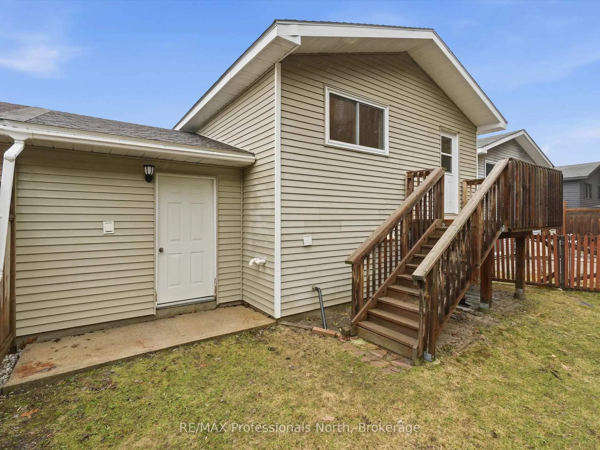 Photo 15 of 29 Pinecone Dr., Bracebridge, Monck (Bracebridge) — HOMEH