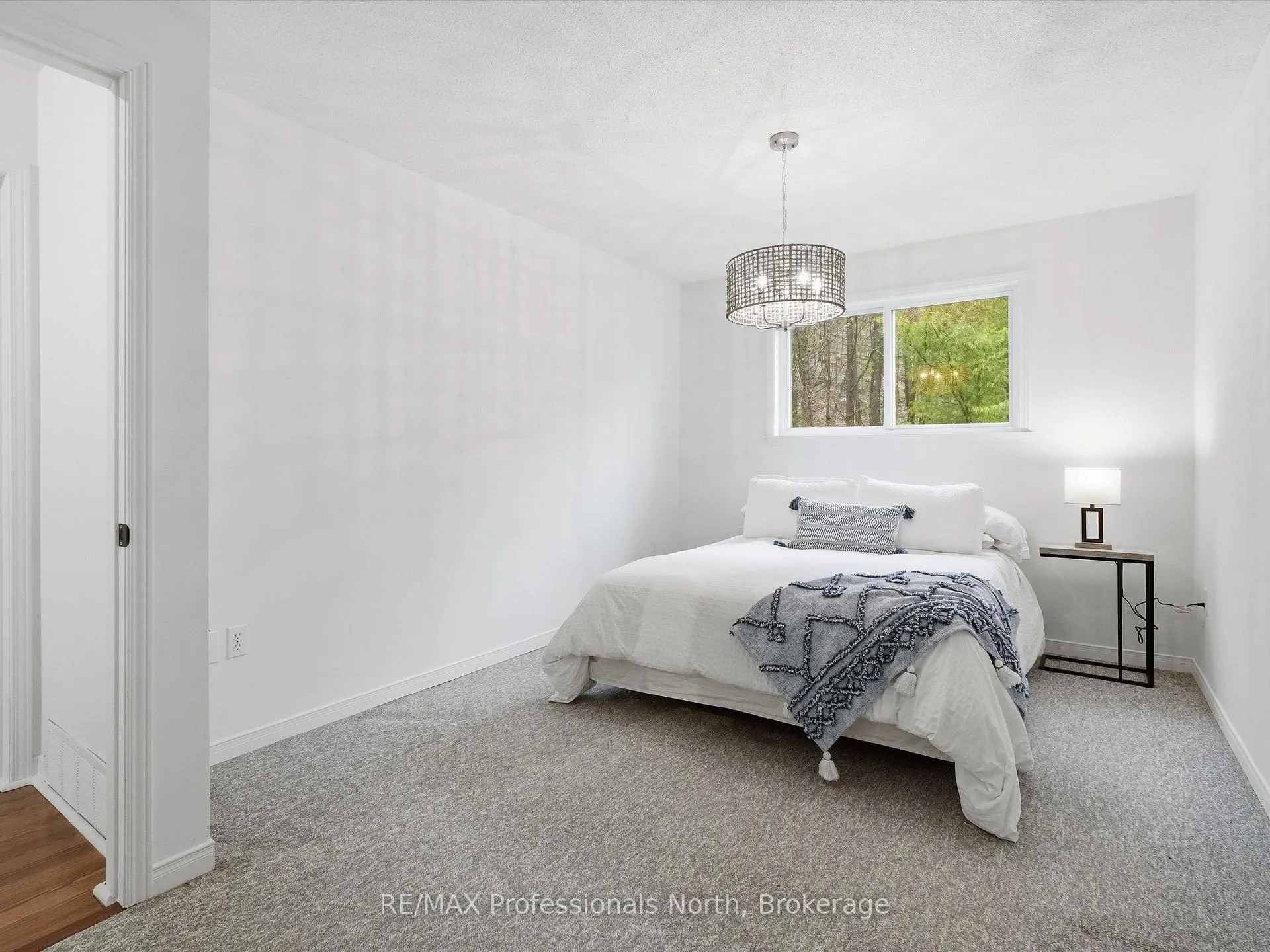 Photo 16 of 29 Pinecone Dr., Bracebridge, Monck (Bracebridge) — HOMEH