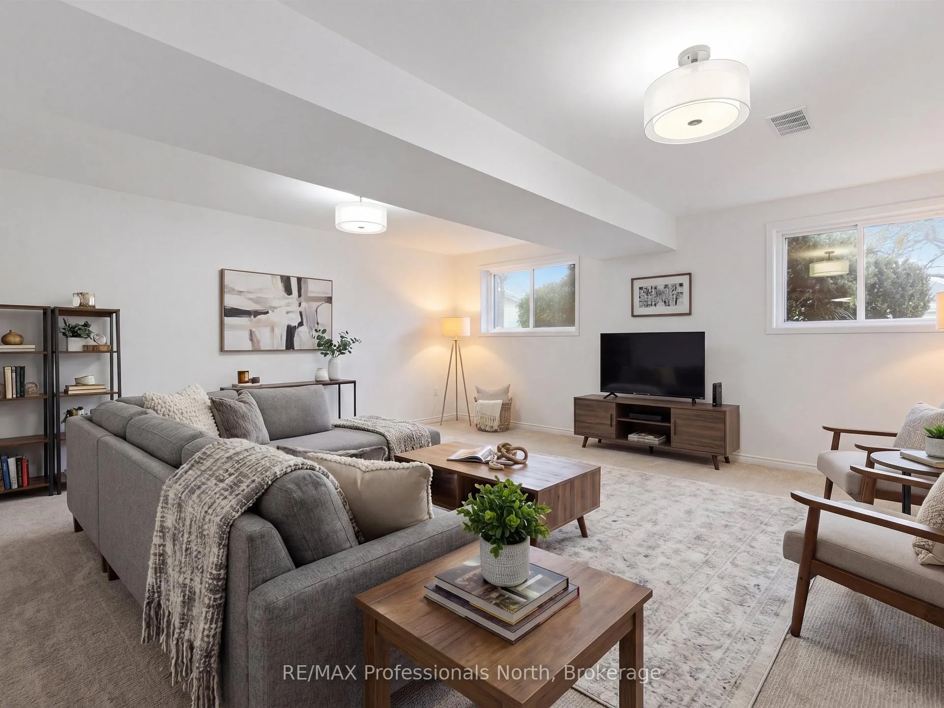 Photo 22 of 29 Pinecone Dr., Bracebridge, Monck (Bracebridge) — HOMEH