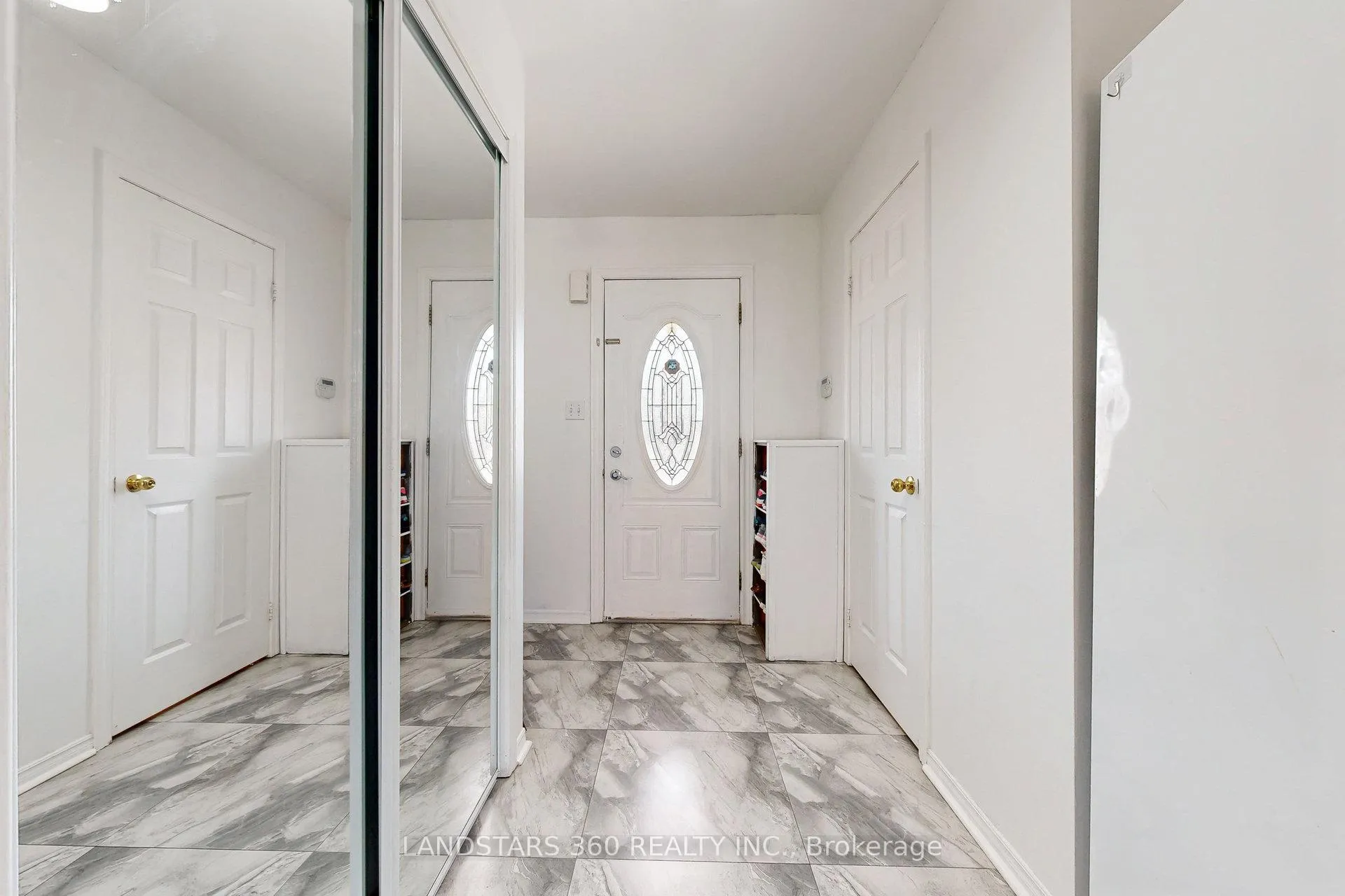 Photo 6 of 49 Horstman Street, Markham, Rouge River Estates — HOMEH