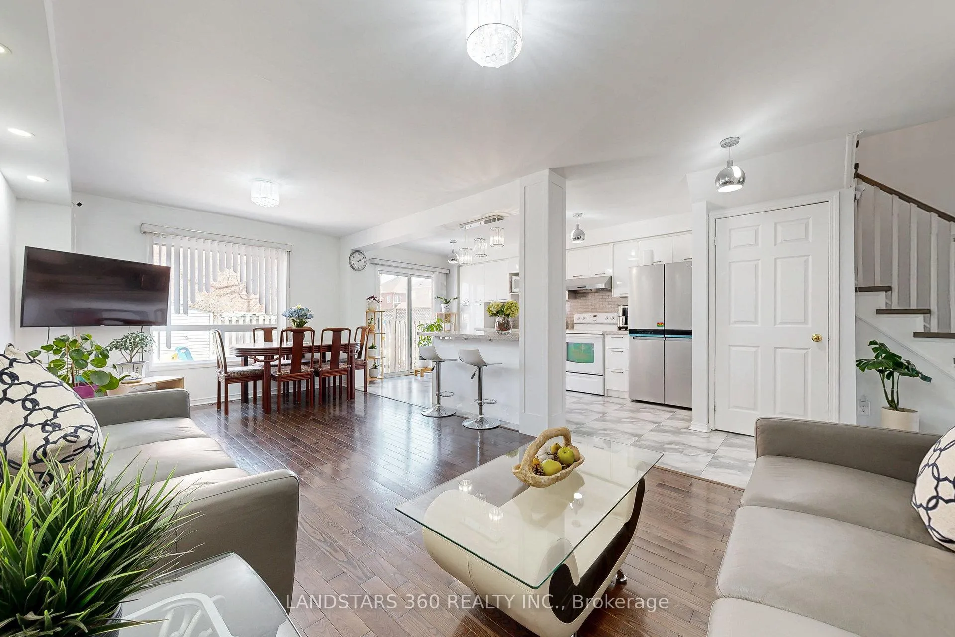 Photo 9 of 49 Horstman Street, Markham, Rouge River Estates — HOMEH