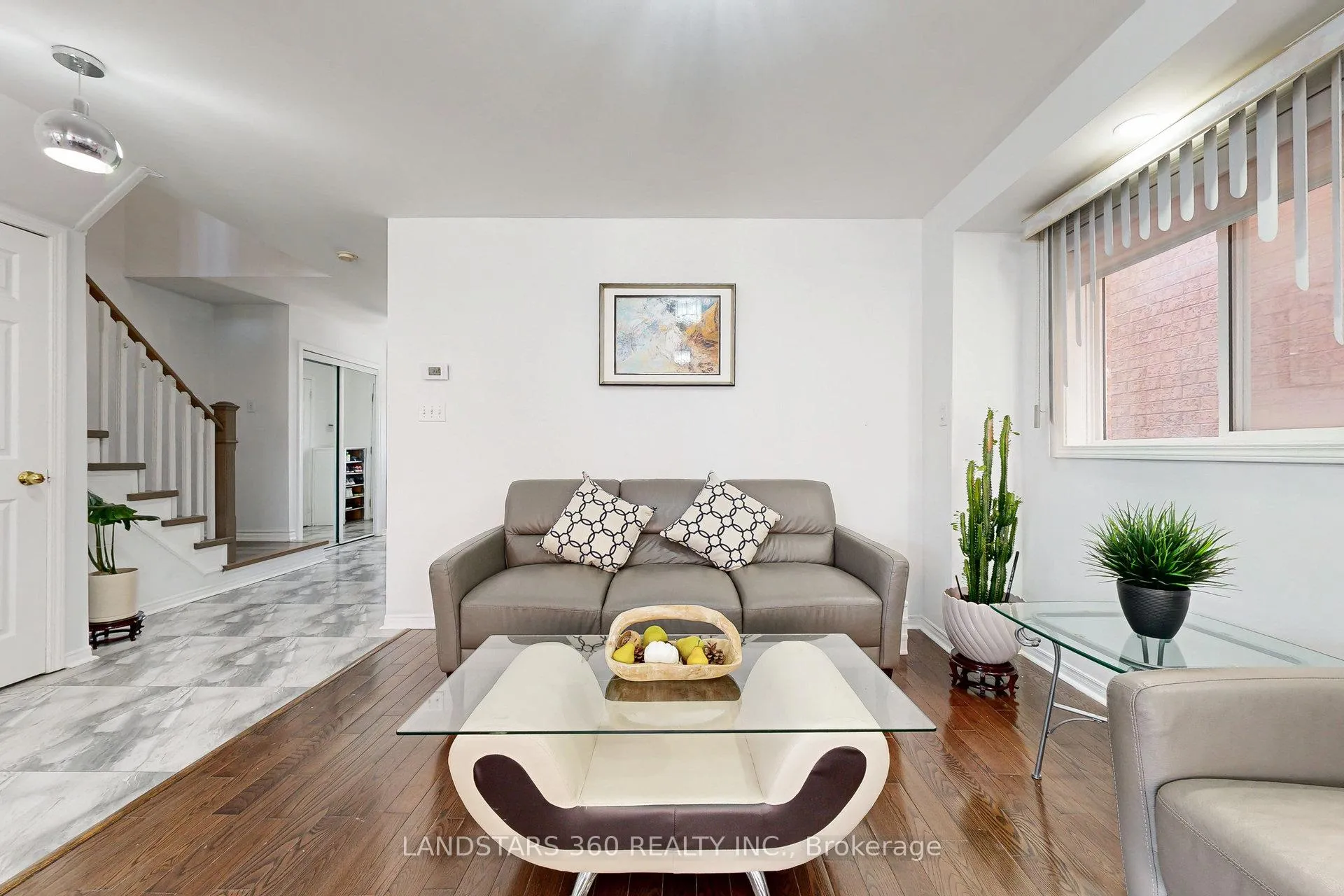 Photo 10 of 49 Horstman Street, Markham, Rouge River Estates — HOMEH
