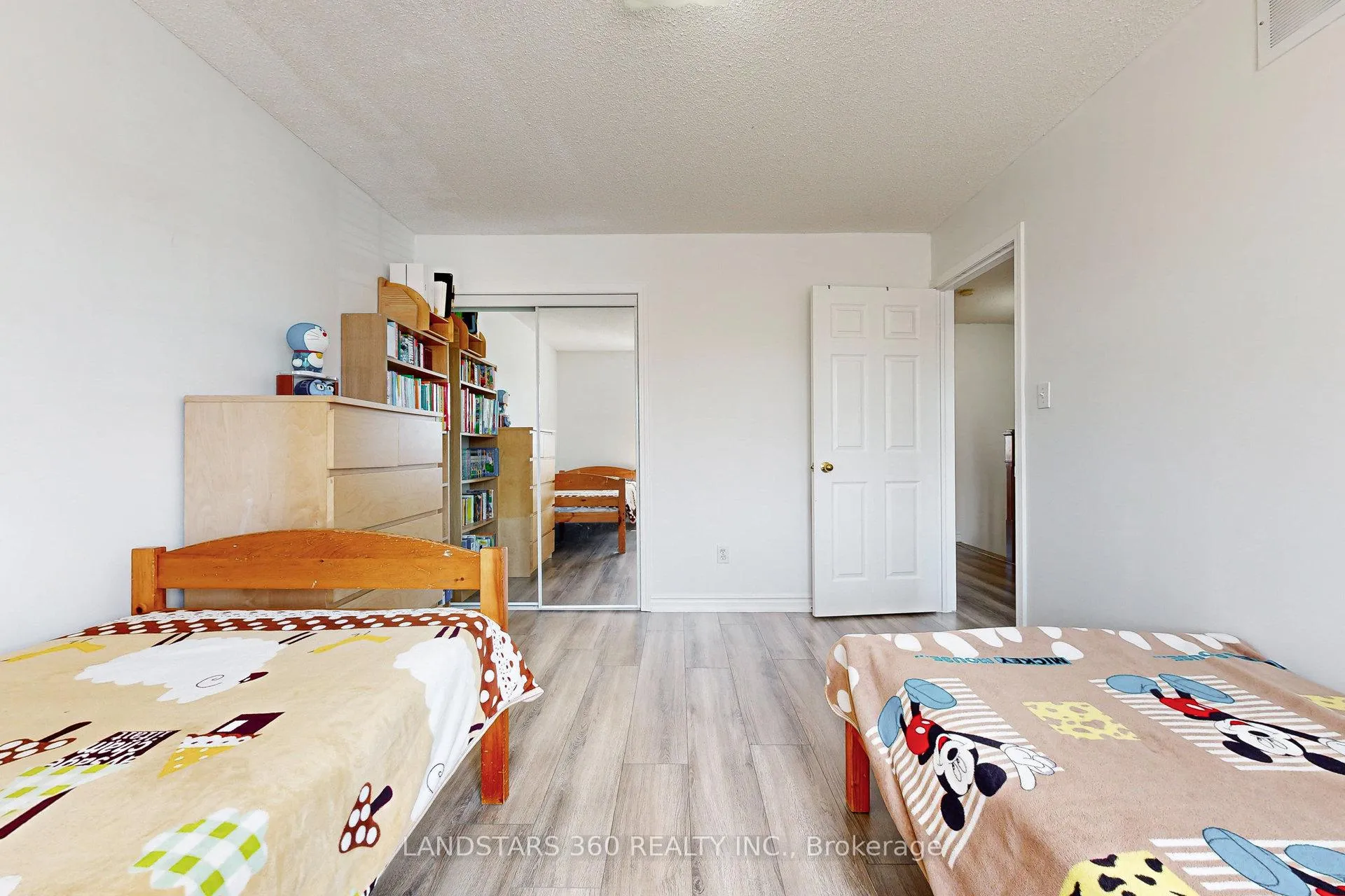 Photo 21 of 49 Horstman Street, Markham, Rouge River Estates — HOMEH