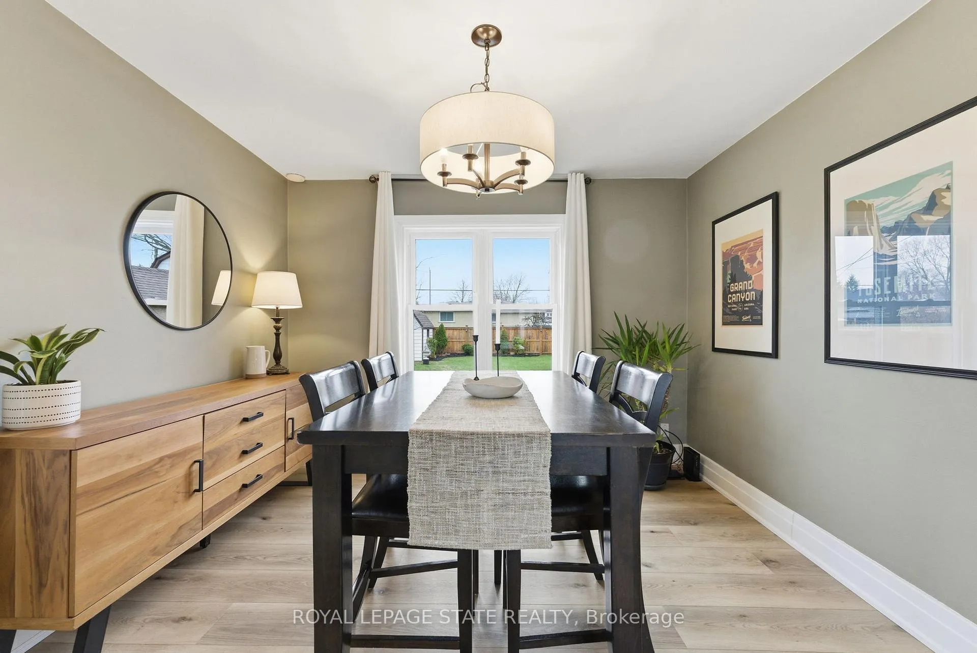 Photo 14 of 61 Abigail Avenue, Brantford — HOMEH
