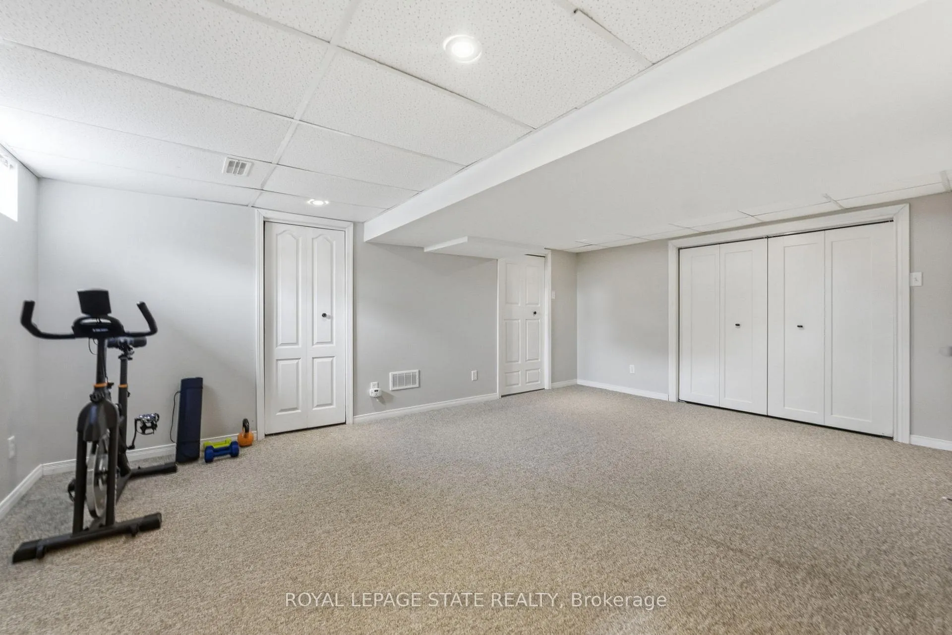 Photo 28 of 61 Abigail Avenue, Brantford — HOMEH