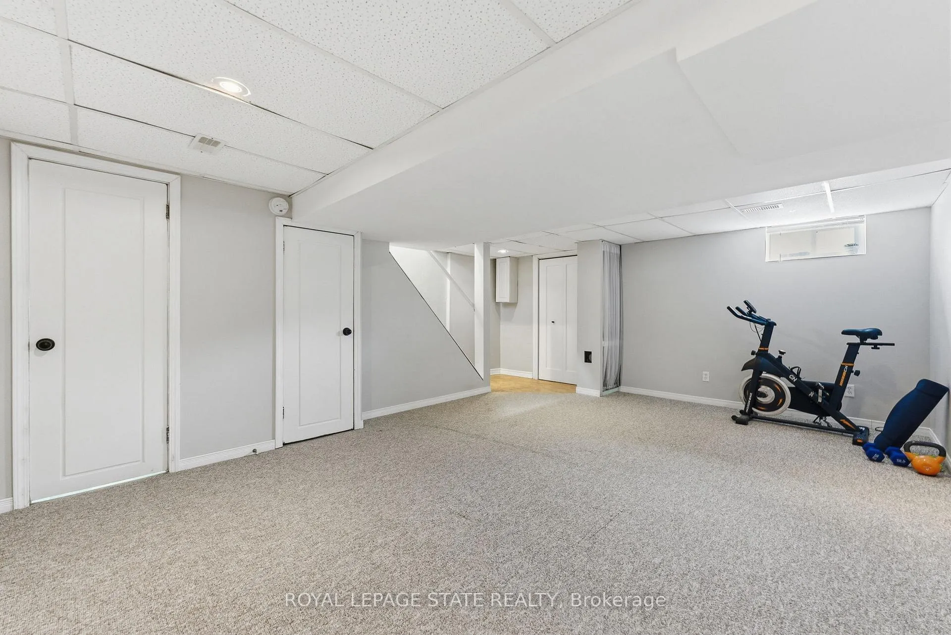 Photo 29 of 61 Abigail Avenue, Brantford — HOMEH