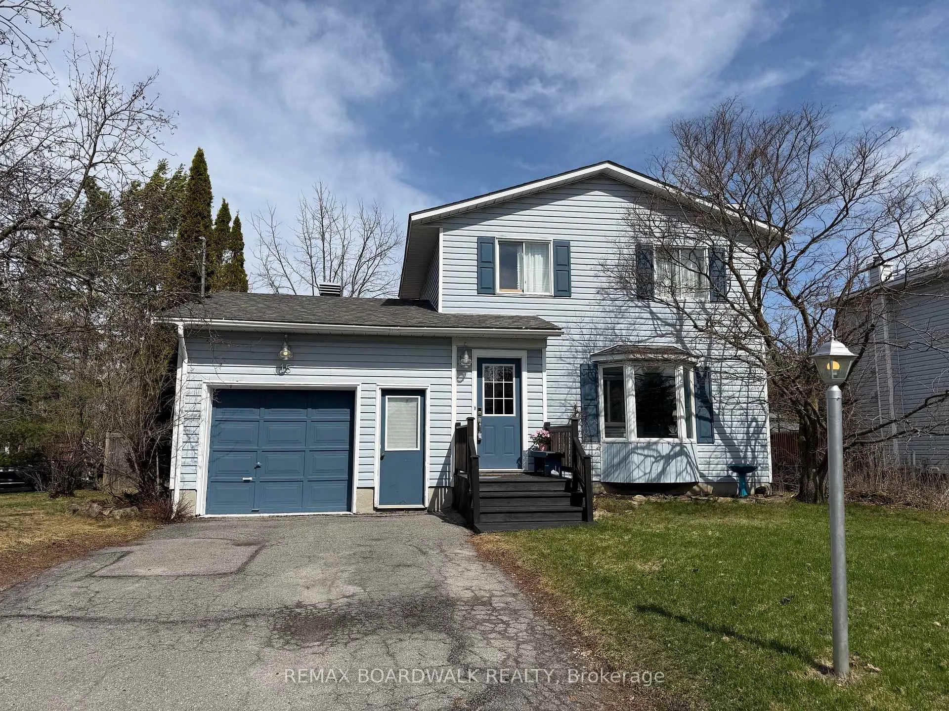 Photo 1 of 15 Terry Fox Avenue, Carleton Place — HOMEH