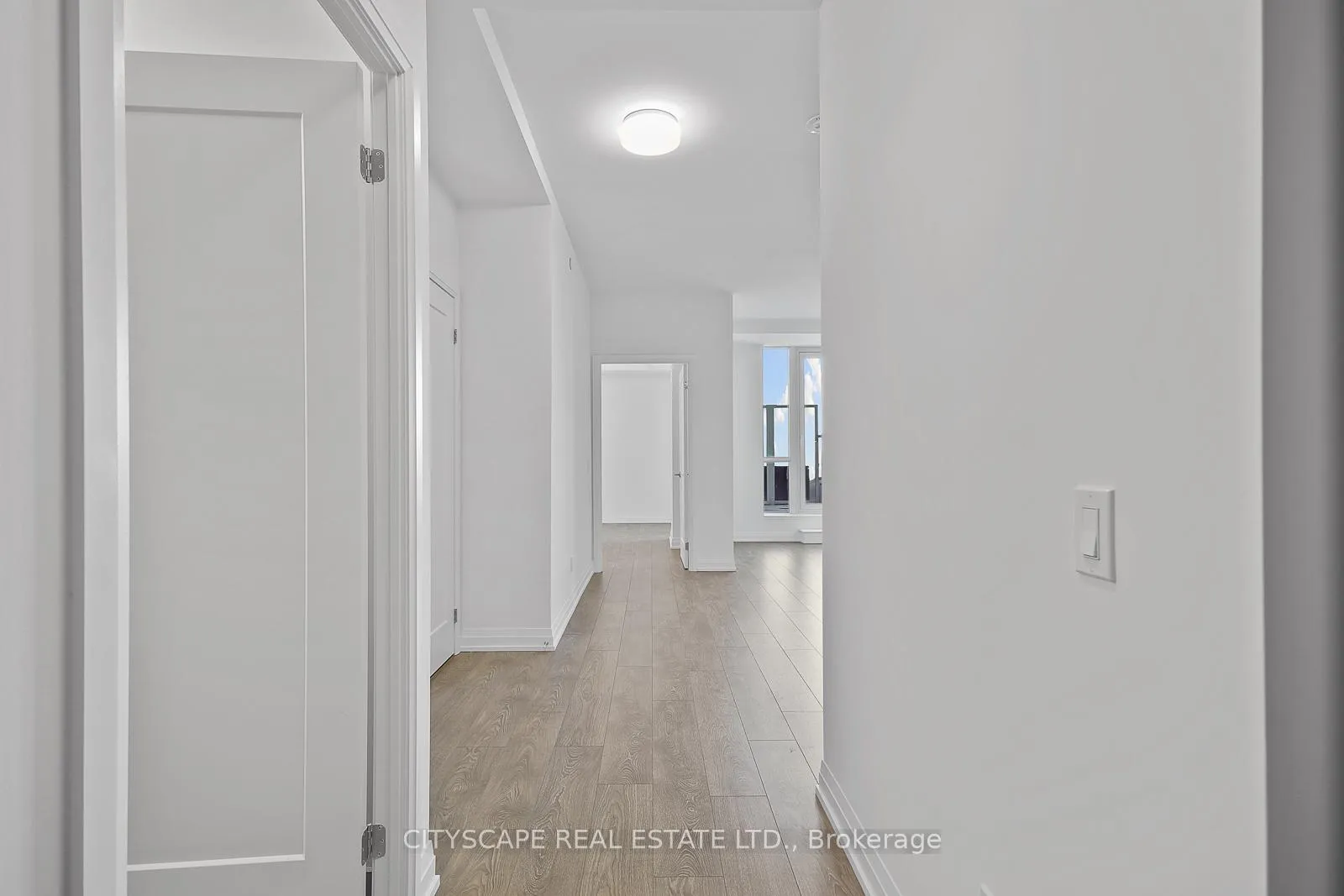 Photo 3 of Unit 617, 286 Main Street, Toronto, East End-Danforth — HOMEH