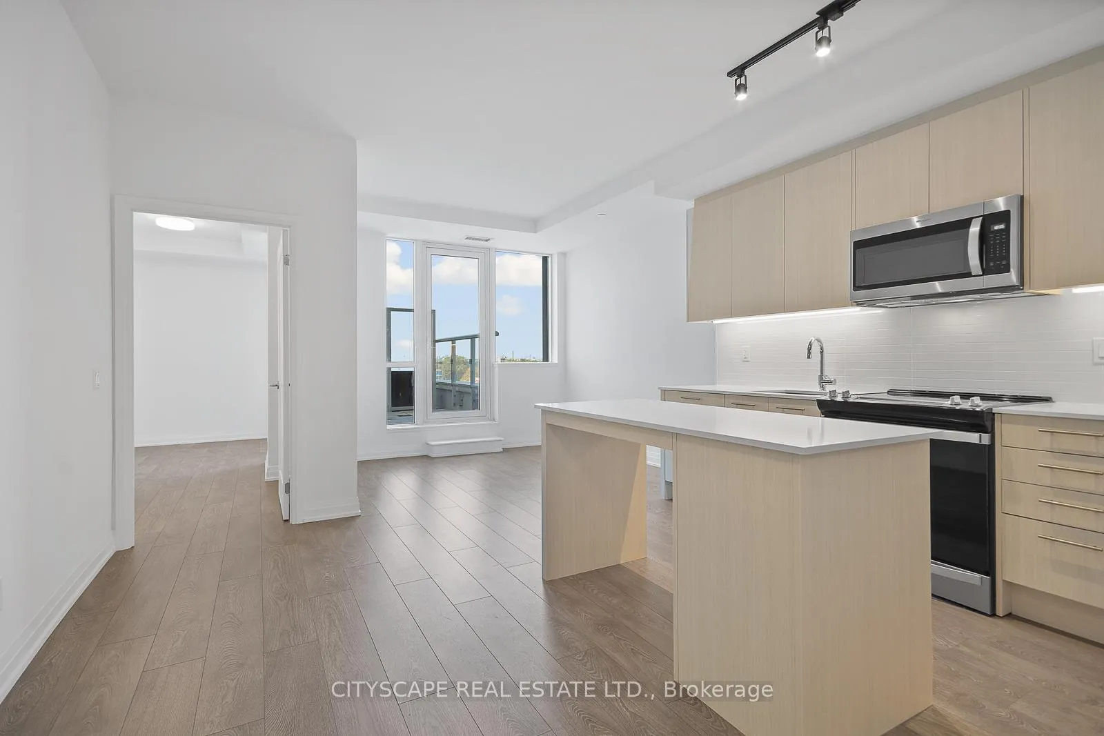 Photo 5 of Unit 617, 286 Main Street, Toronto, East End-Danforth — HOMEH