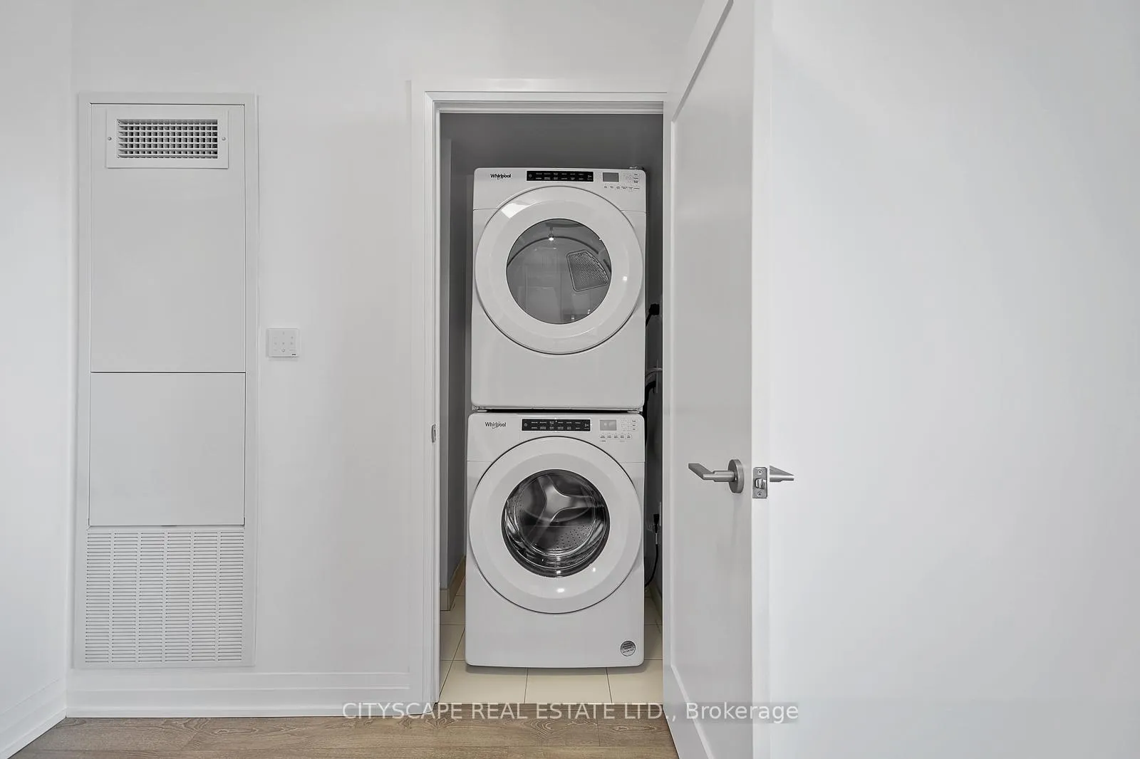 Photo 20 of Unit 617, 286 Main Street, Toronto, East End-Danforth — HOMEH