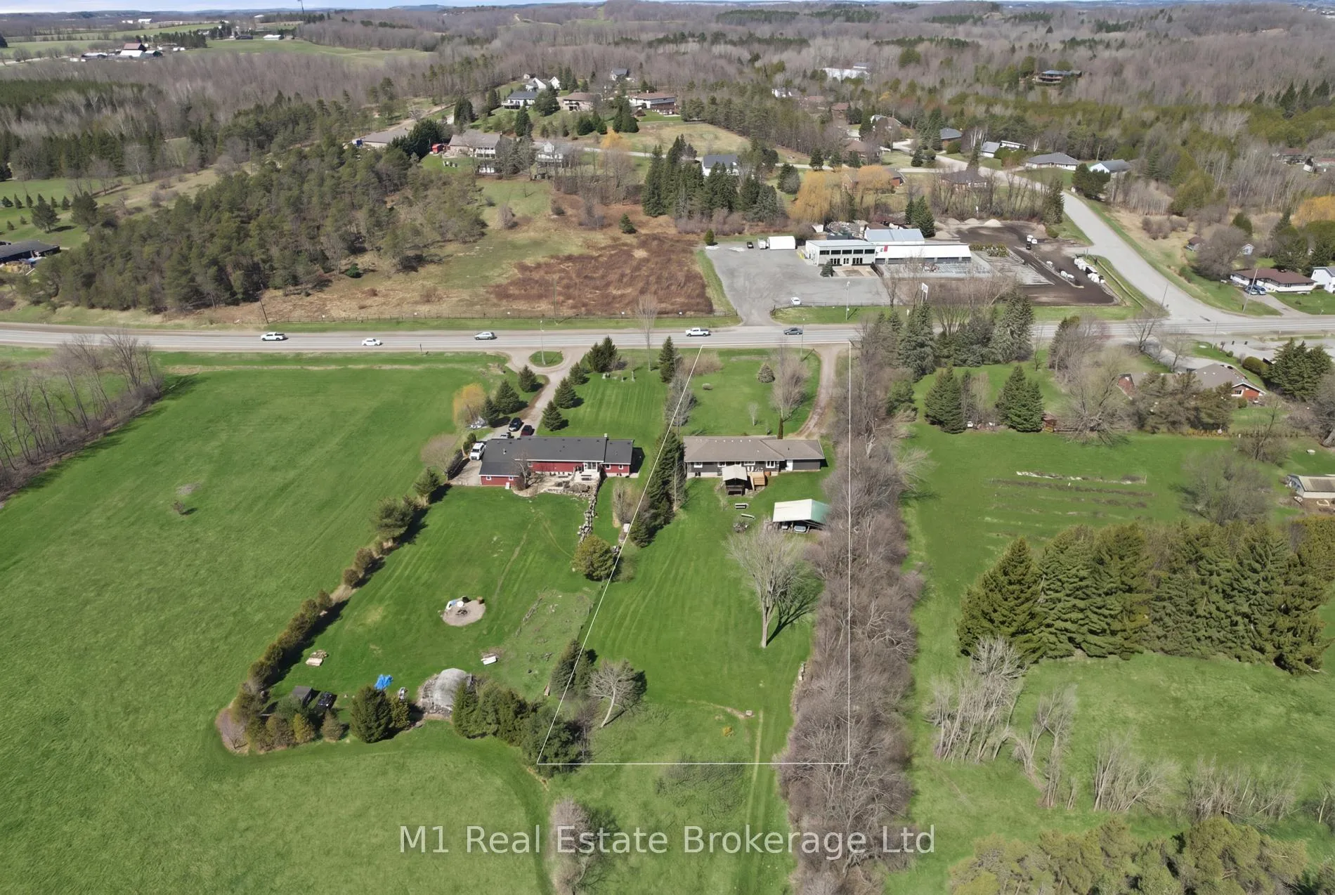 Front of 9467 Wellington Rd 124