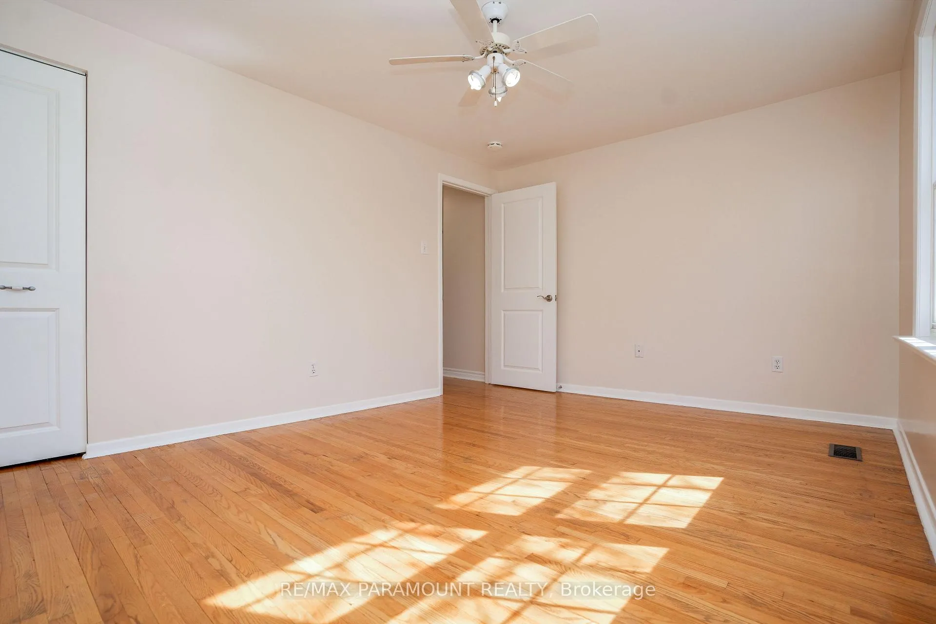 Photo 23 of 67 Braemar Drive, Brampton, Avondale — HOMEH