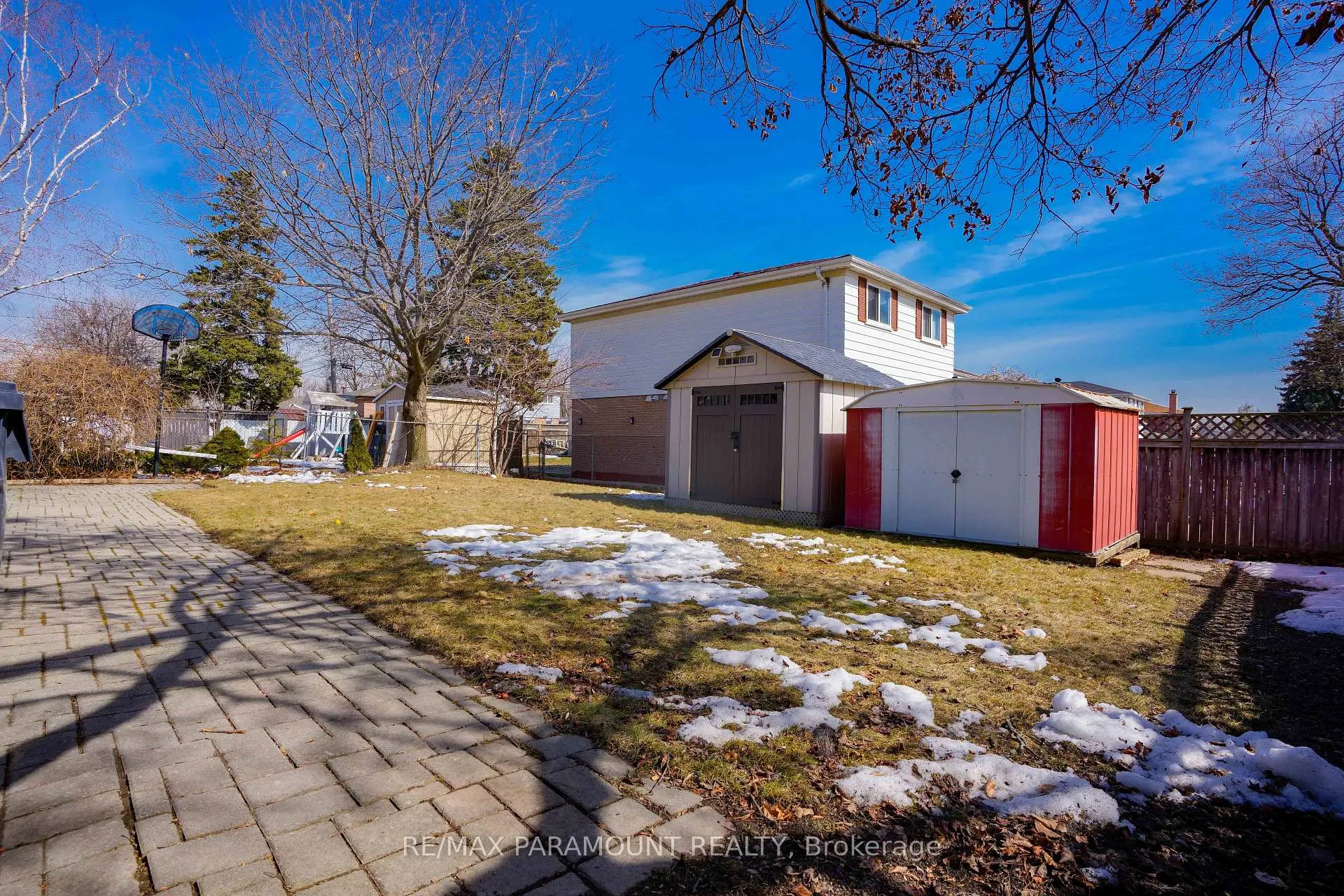 Photo 33 of 67 Braemar Drive, Brampton, Avondale — HOMEH