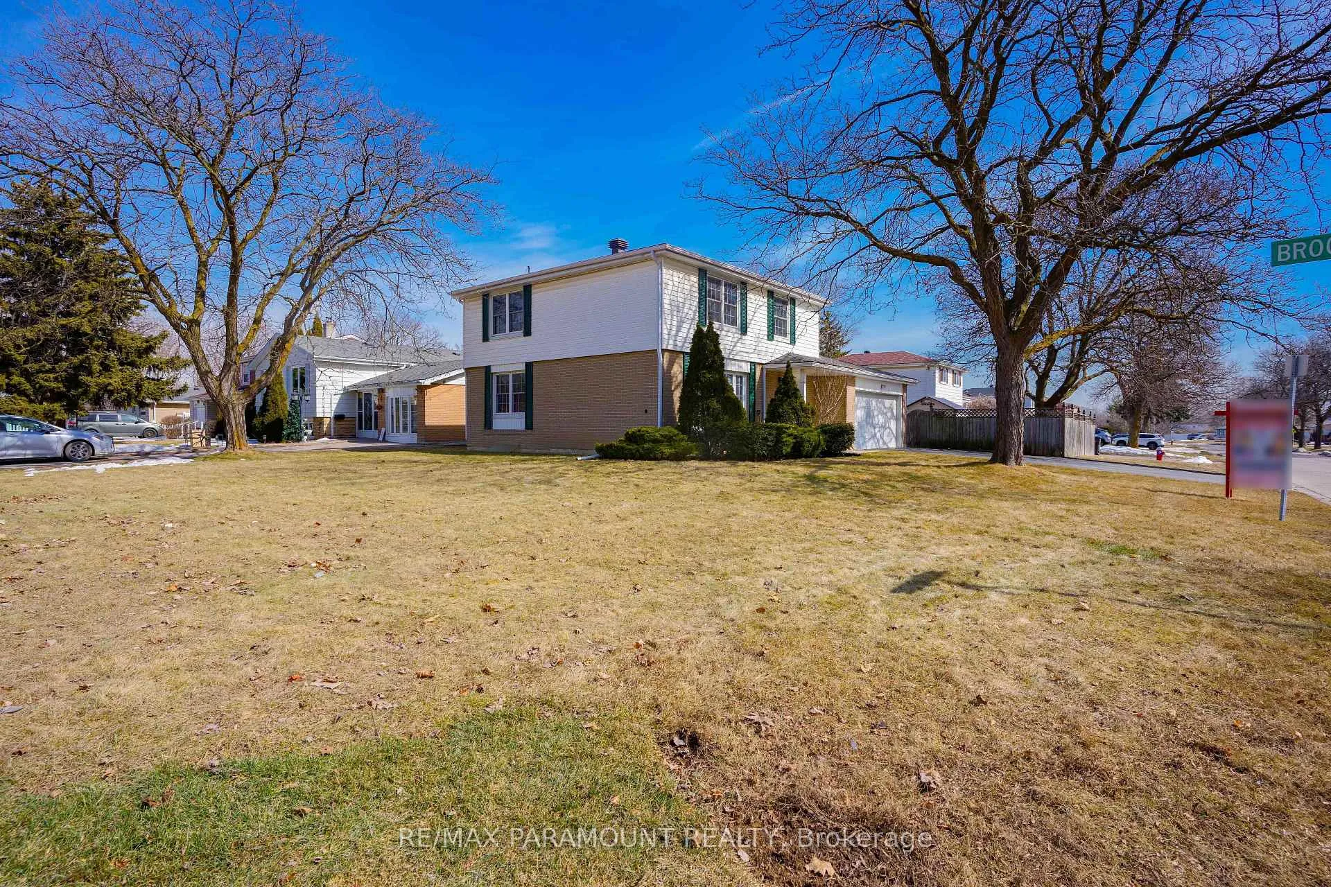 Photo 38 of 67 Braemar Drive, Brampton, Avondale — HOMEH