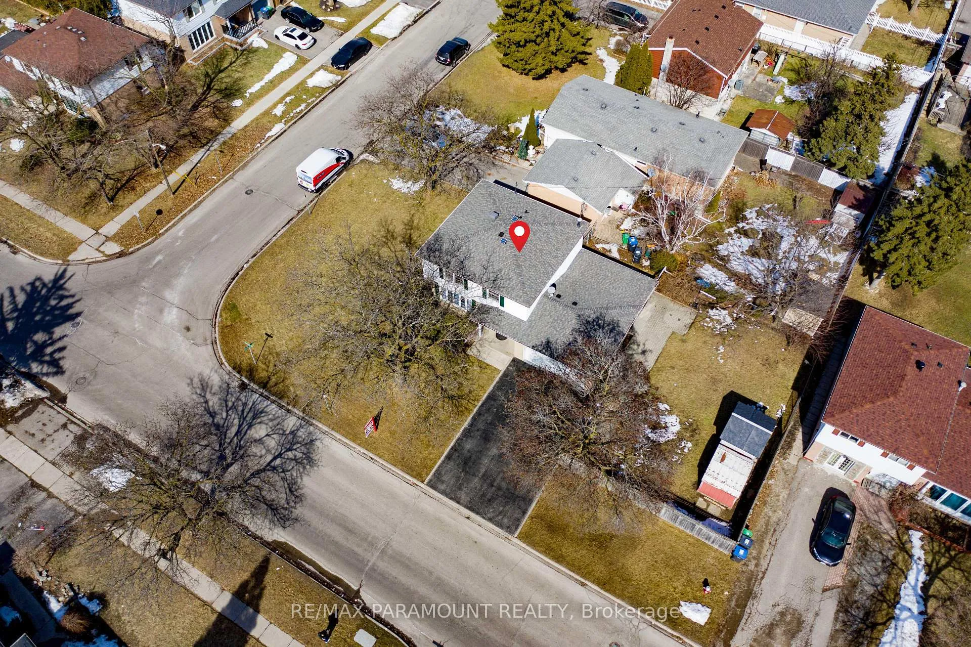 Photo 39 of 67 Braemar Drive, Brampton, Avondale — HOMEH