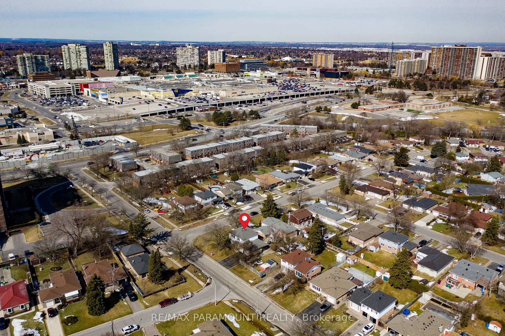 Photo 42 of 67 Braemar Drive, Brampton, Avondale — HOMEH