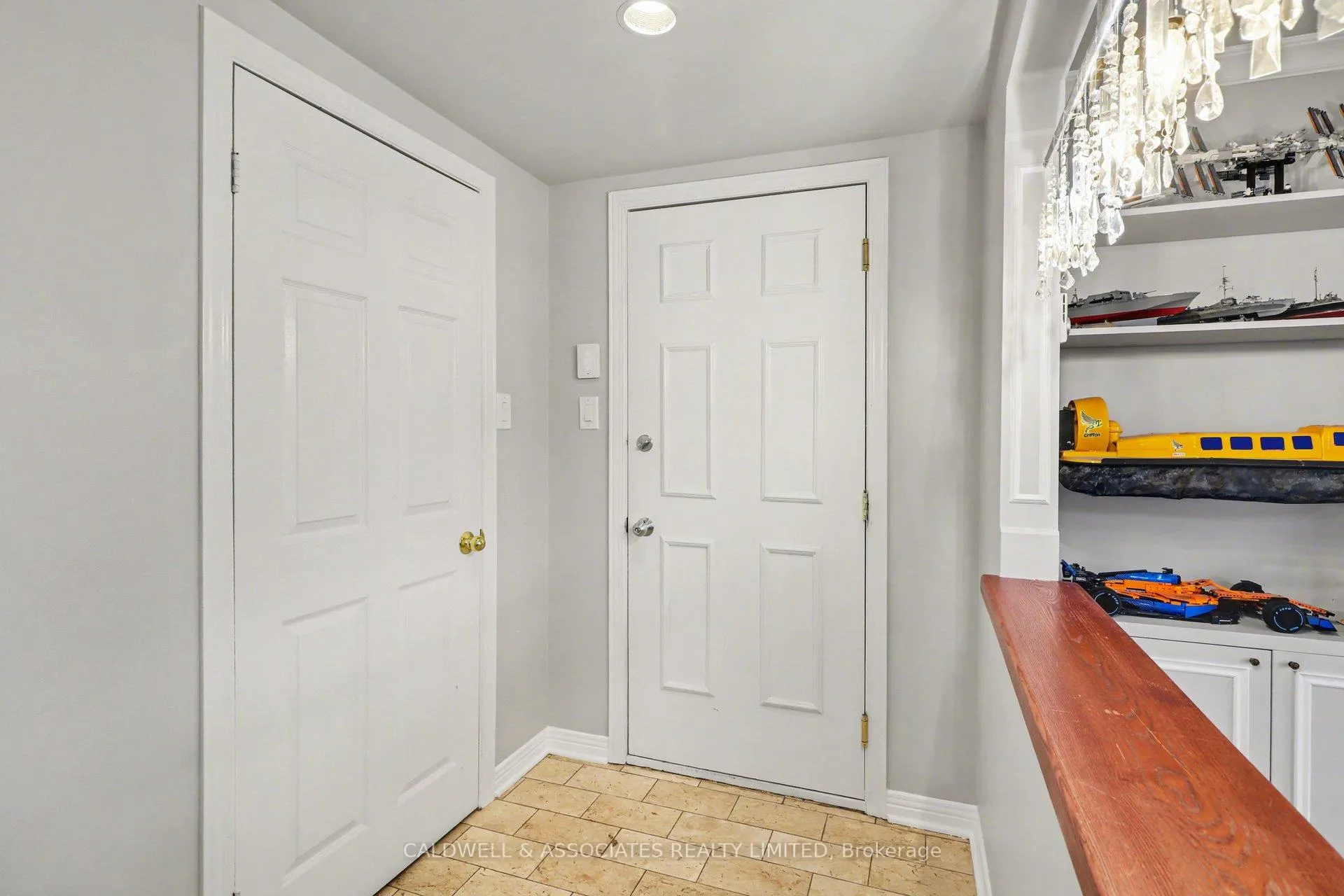 Photo 5 of Unit 3, 33 Charles Street, Ottawa, New Edinburgh — HOMEH