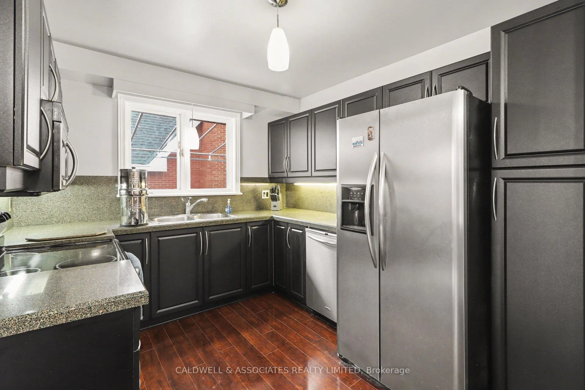 Photo 14 of Unit 3, 33 Charles Street, Ottawa, New Edinburgh — HOMEH