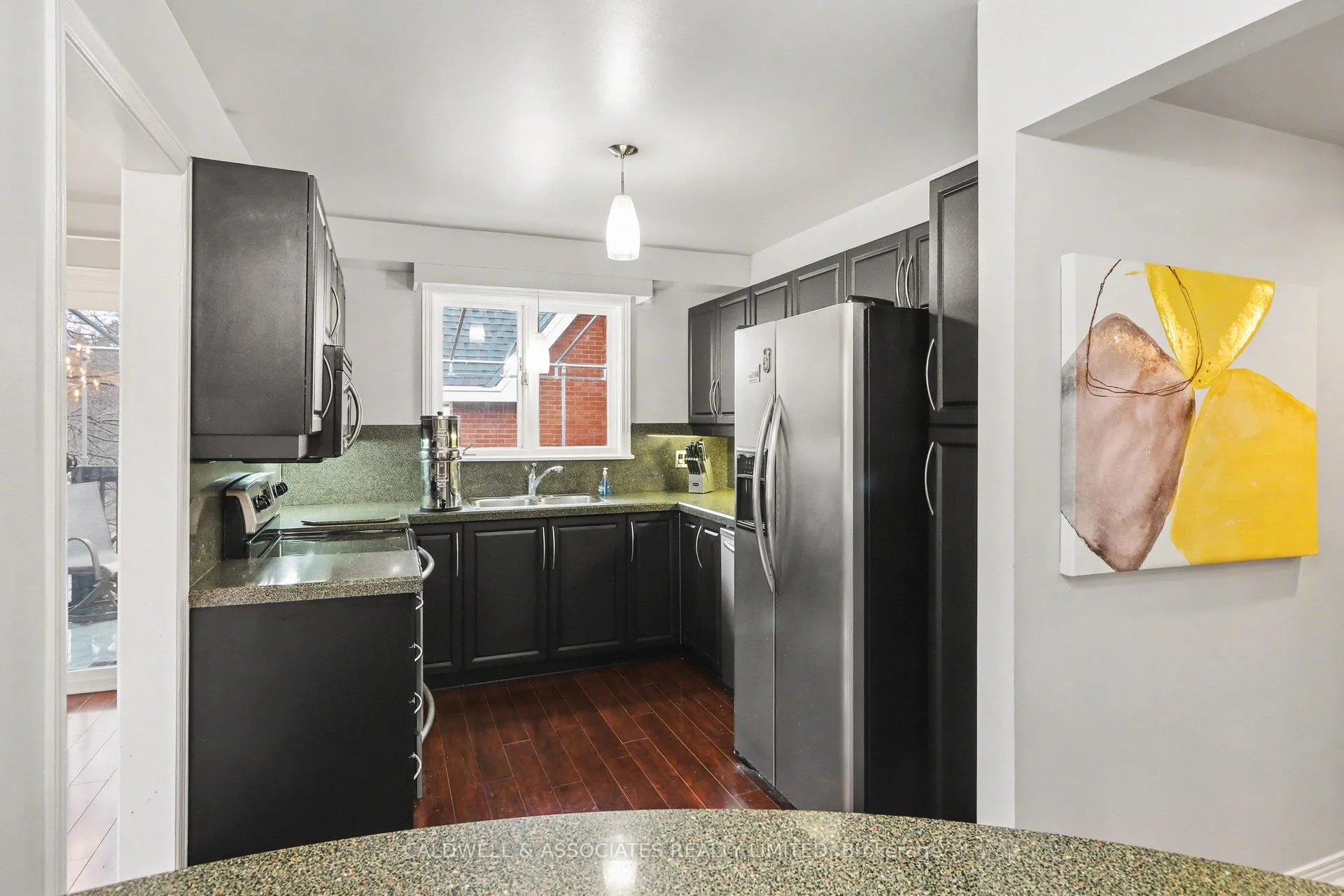 Photo 16 of Unit 3, 33 Charles Street, Ottawa, New Edinburgh — HOMEH