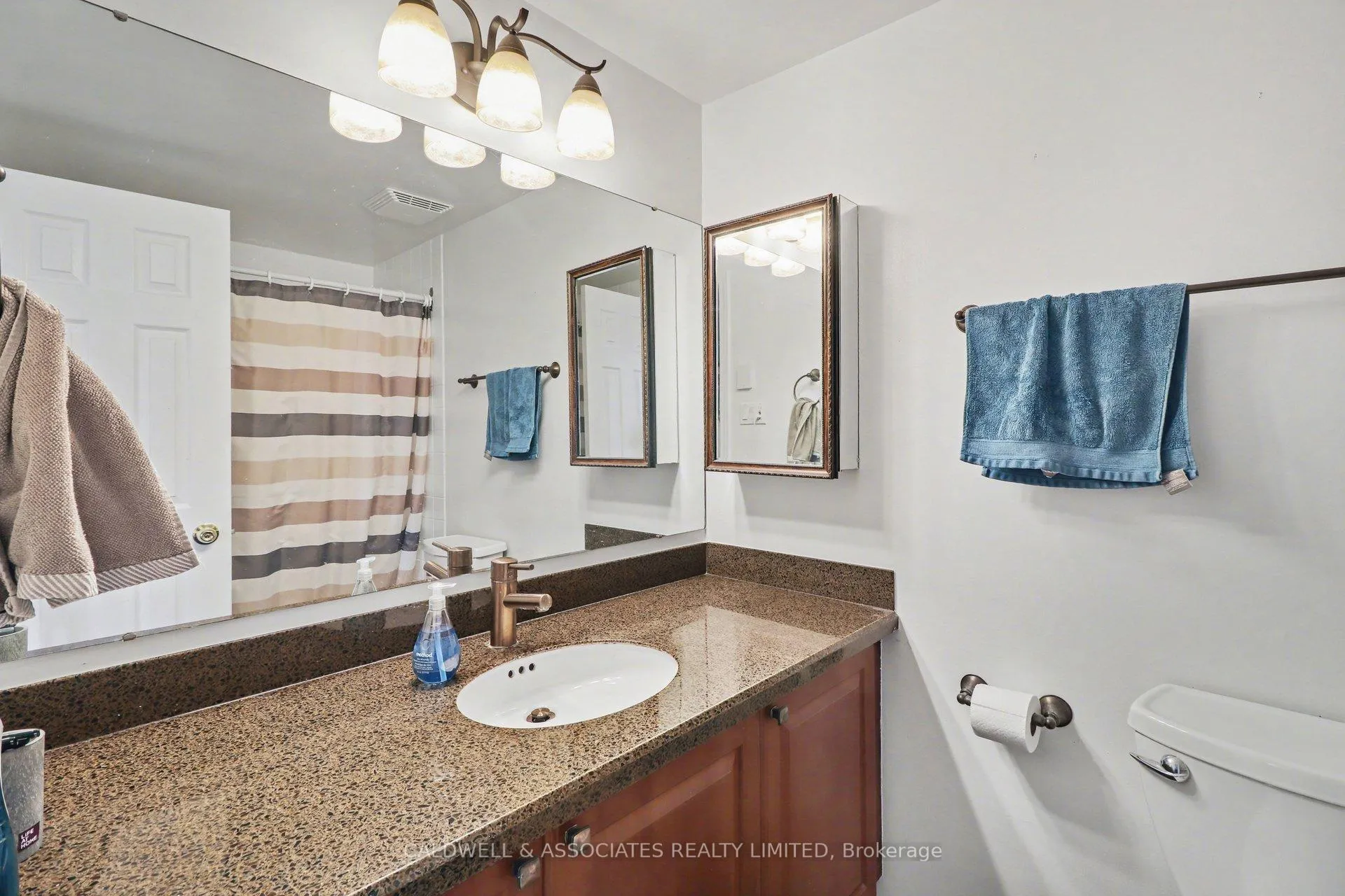 Photo 28 of Unit 3, 33 Charles Street, Ottawa, New Edinburgh — HOMEH