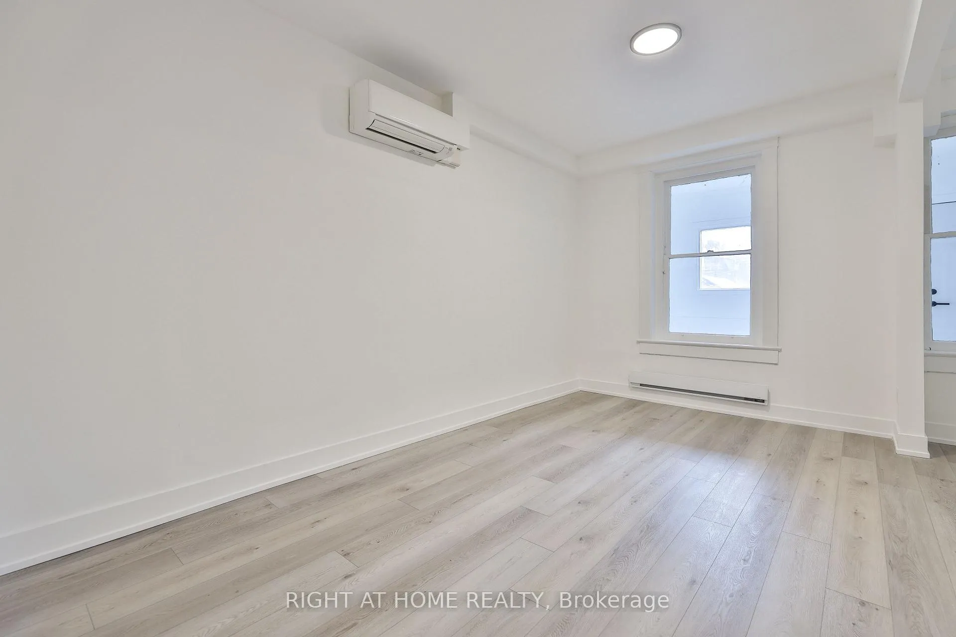Photo 9 of Unit 2F, 552 College Street, Toronto, Palmerston-Little Italy — HOMEH