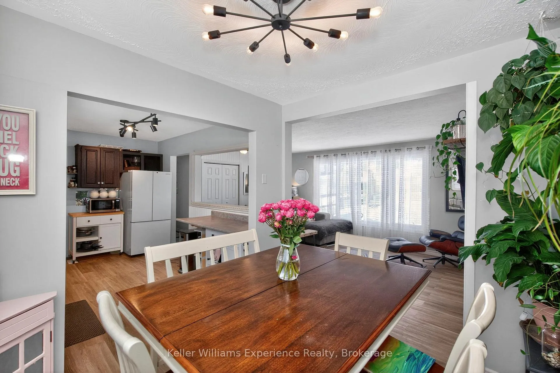 Photo 14 of 229 Mountain Avenue, Tay, Waubaushene — HOMEH