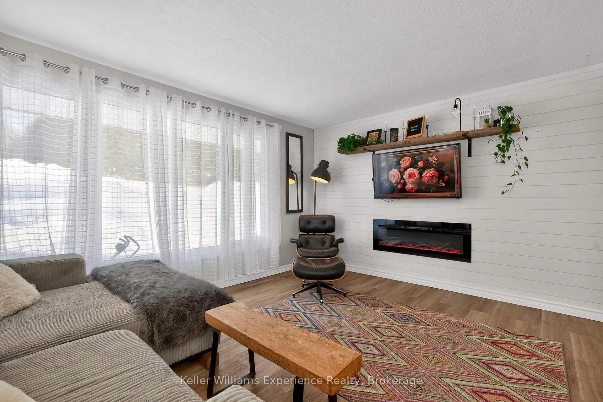 Photo 19 of 229 Mountain Avenue, Tay, Waubaushene — HOMEH