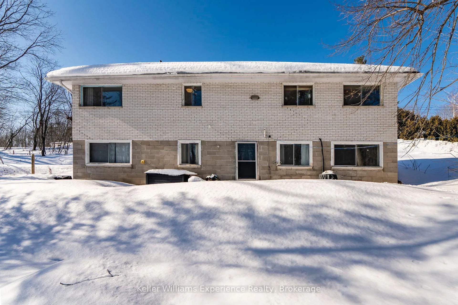 Photo 27 of 229 Mountain Avenue, Tay, Waubaushene — HOMEH