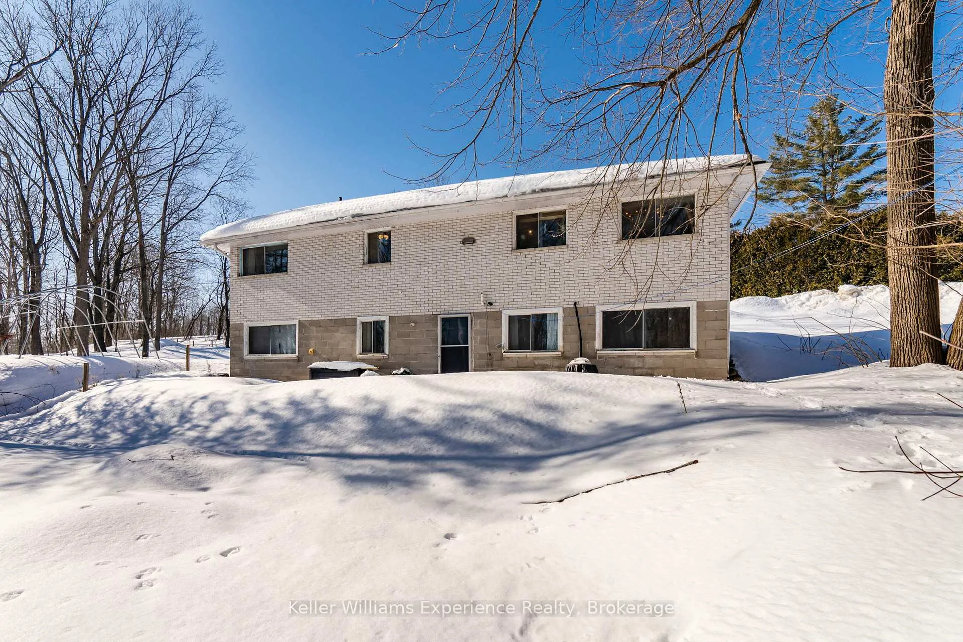Photo 28 of 229 Mountain Avenue, Tay, Waubaushene — HOMEH