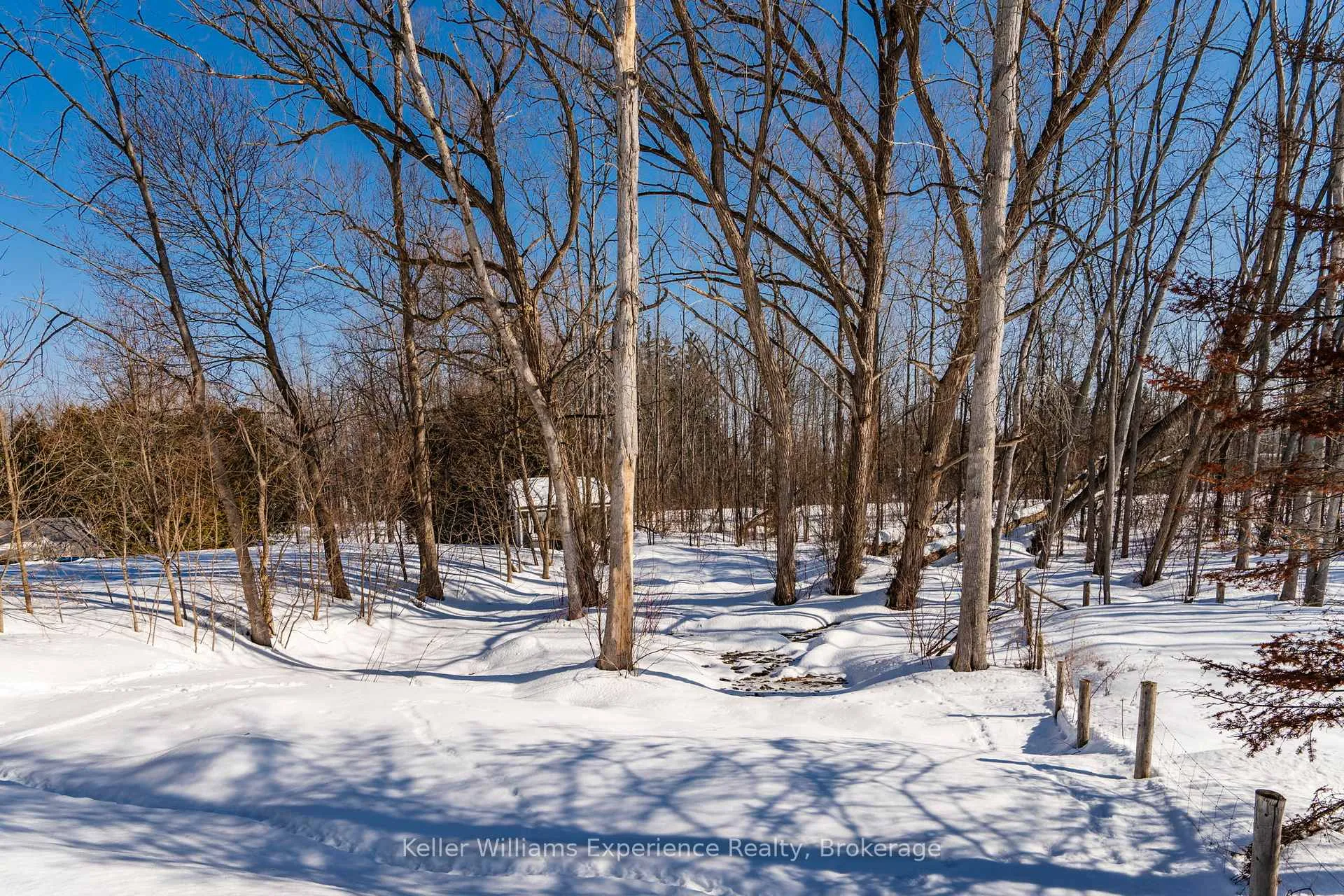 Photo 30 of 229 Mountain Avenue, Tay, Waubaushene — HOMEH
