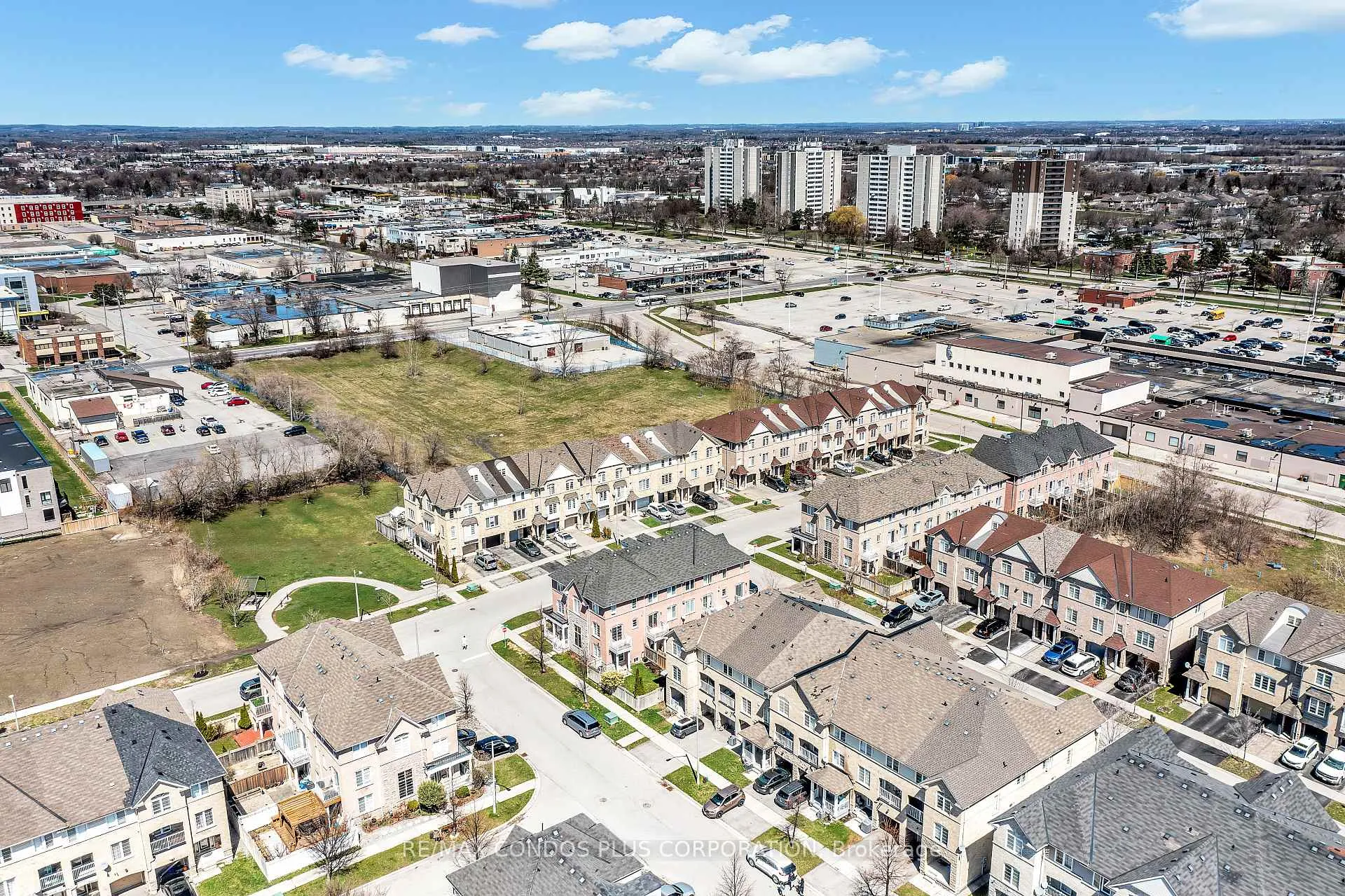 Photo 9 of 3 Powers Valley Court, Ajax, South East — HOMEH