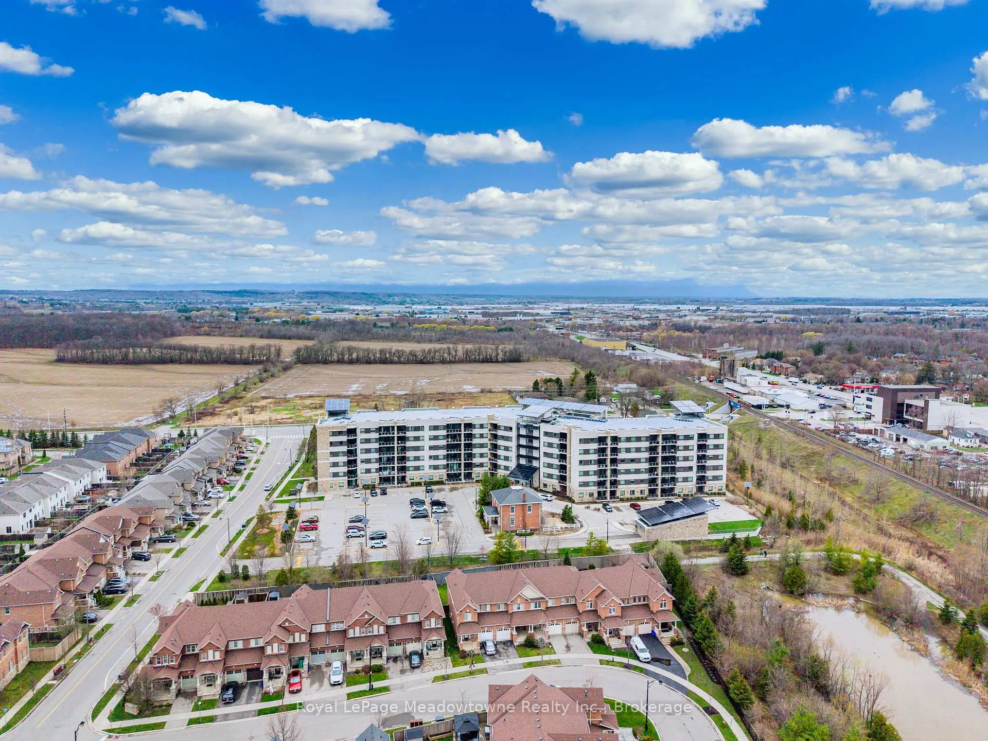 Photo 30 of Unit 109, 33 Whitmer Street, Milton, Scott — HOMEH