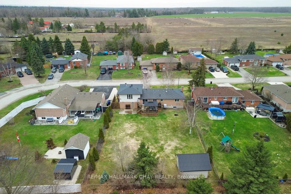 Photo 40 of 36 Moore Avenue, Adjala-Tosorontio, Everett — HOMEH