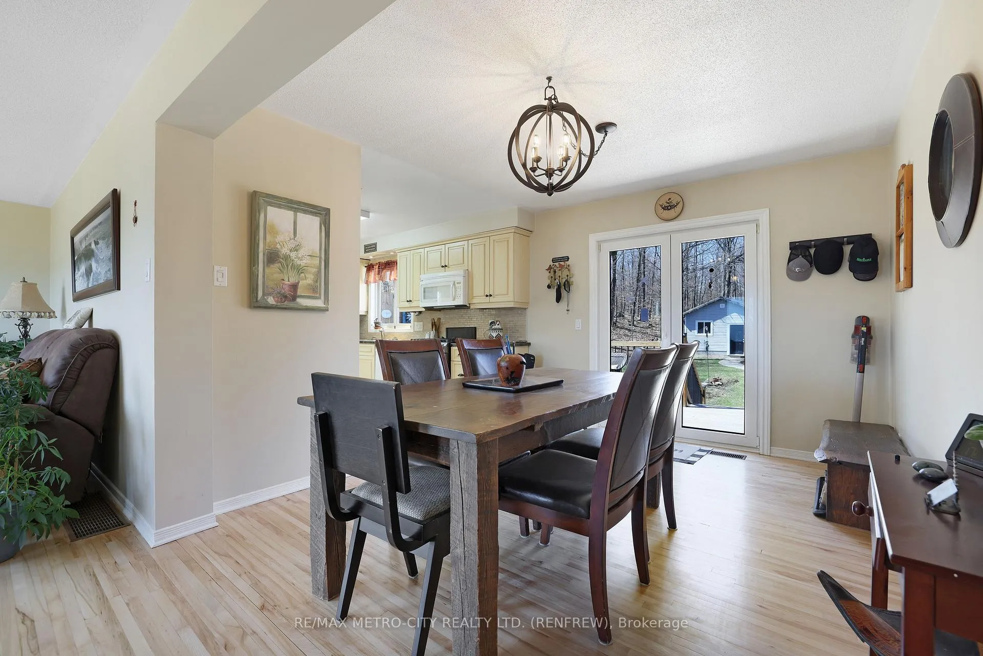 Photo 11 of 1513B Whelan Road, Admaston/Bromley, Admaston/Bromley — HOMEH