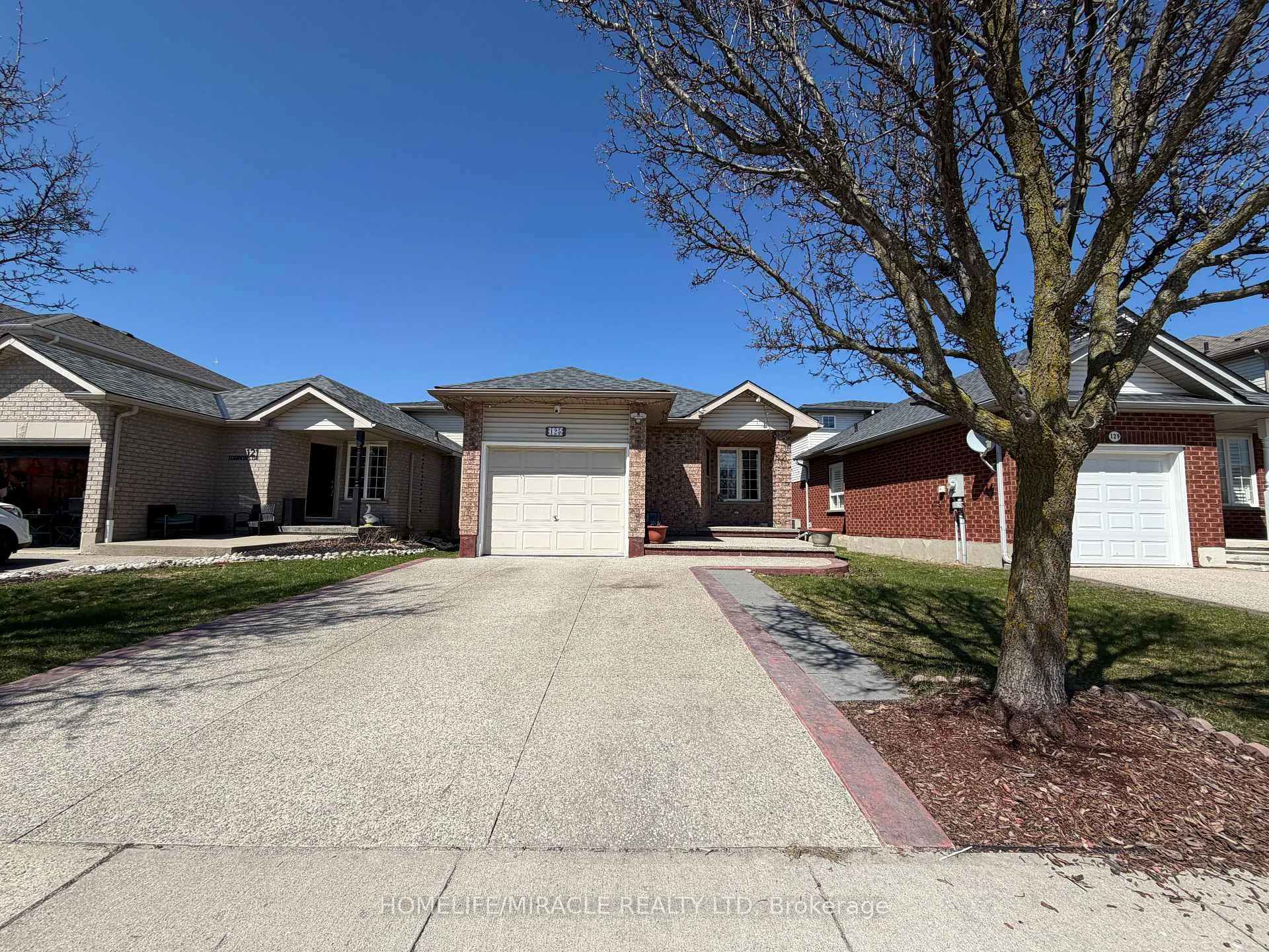Front of 125 Hawkins Drive