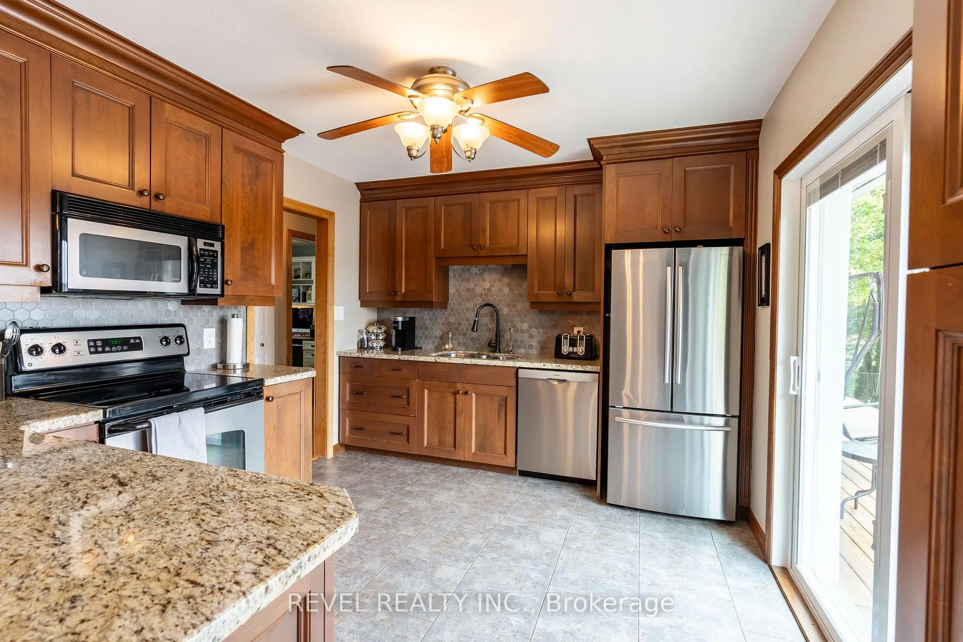 Photo 7 of 29 Armstrong Crescent, Grey Highlands — HOMEH