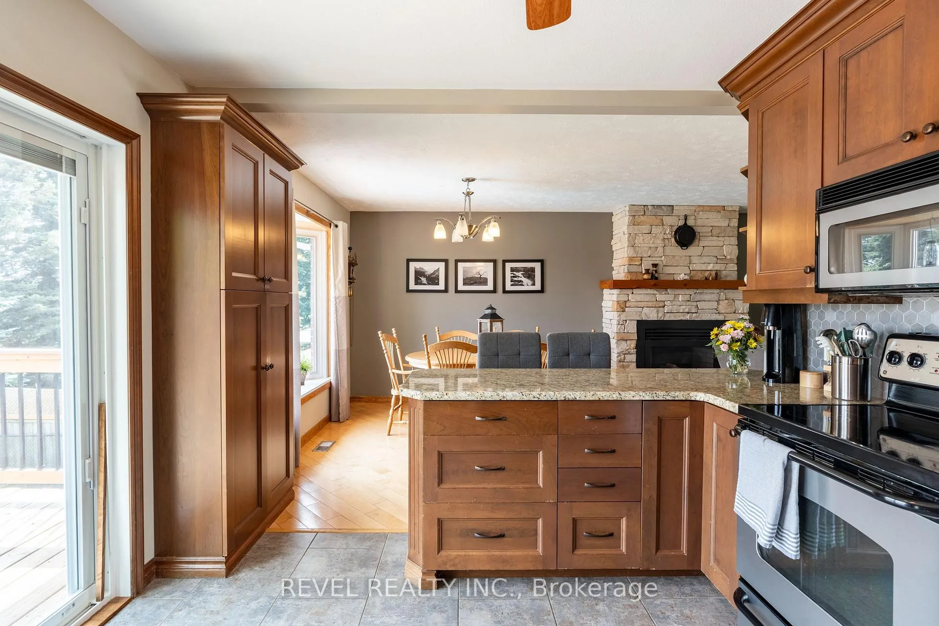 Photo 8 of 29 Armstrong Crescent, Grey Highlands — HOMEH