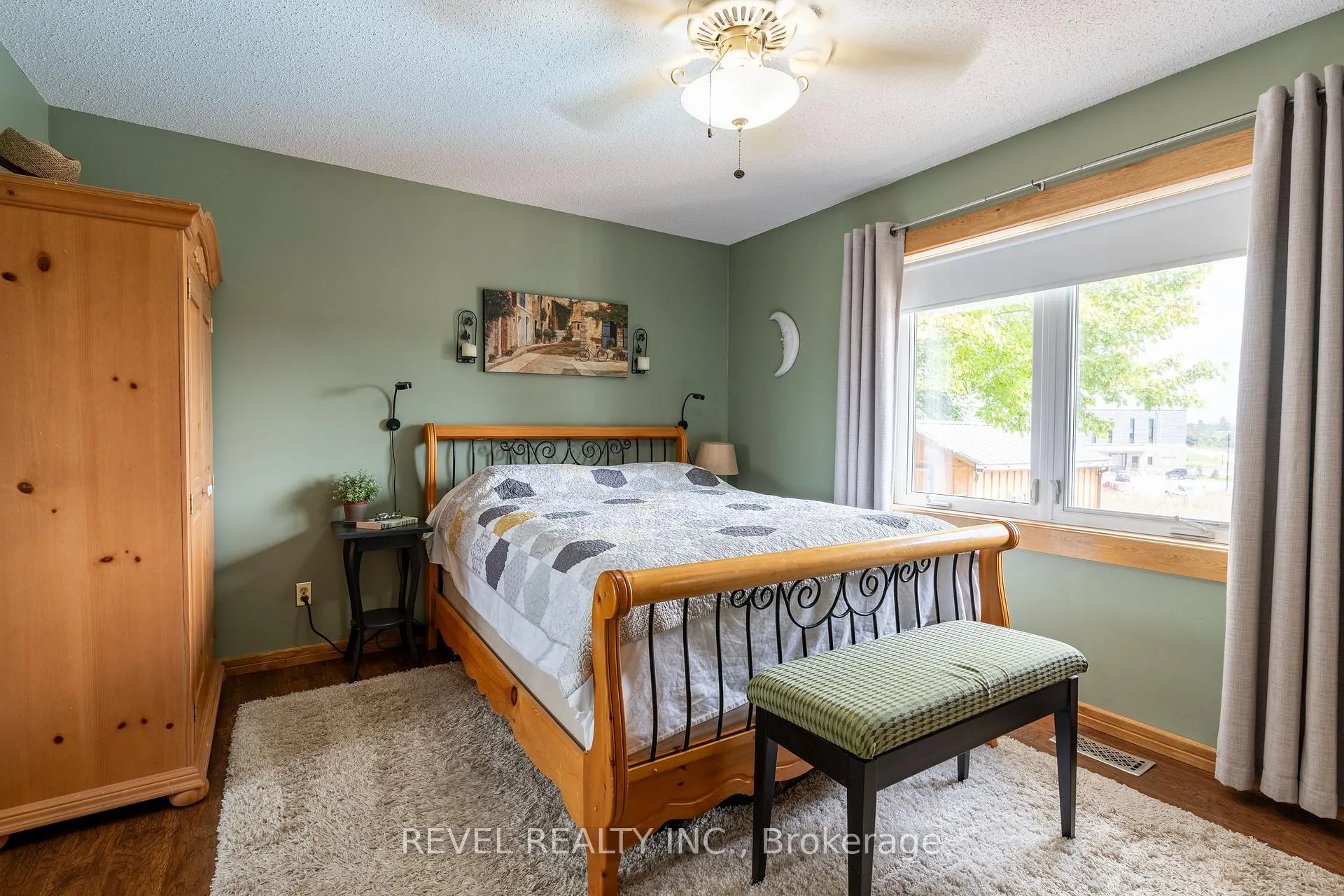 Photo 10 of 29 Armstrong Crescent, Grey Highlands — HOMEH