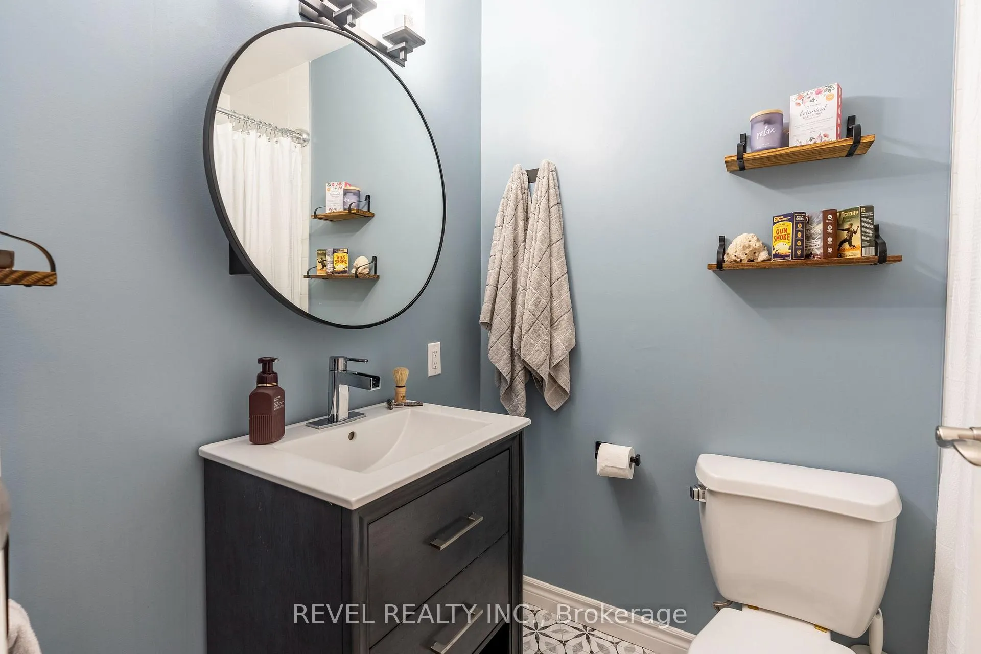 Photo 12 of 29 Armstrong Crescent, Grey Highlands — HOMEH