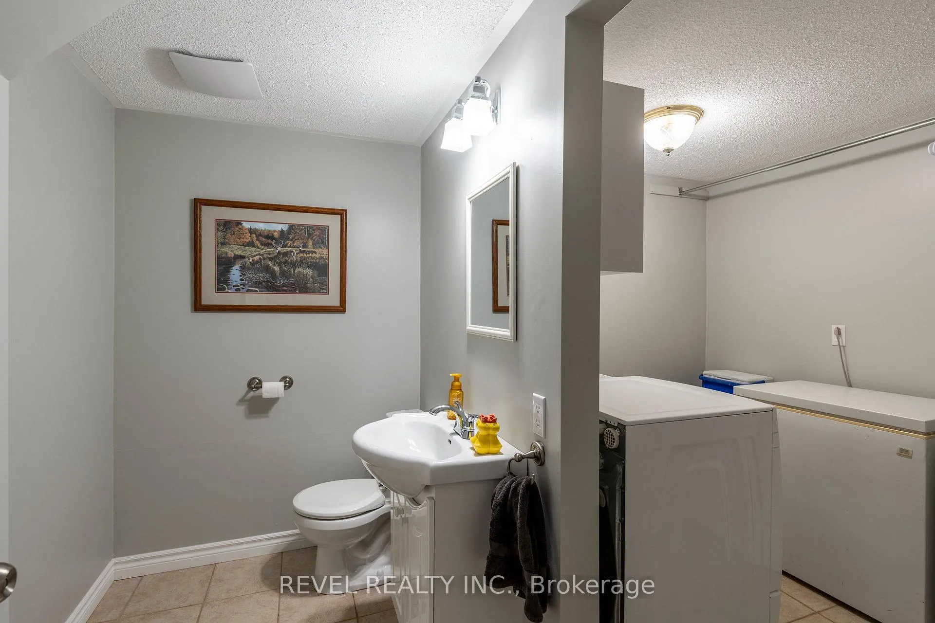 Photo 18 of 29 Armstrong Crescent, Grey Highlands — HOMEH