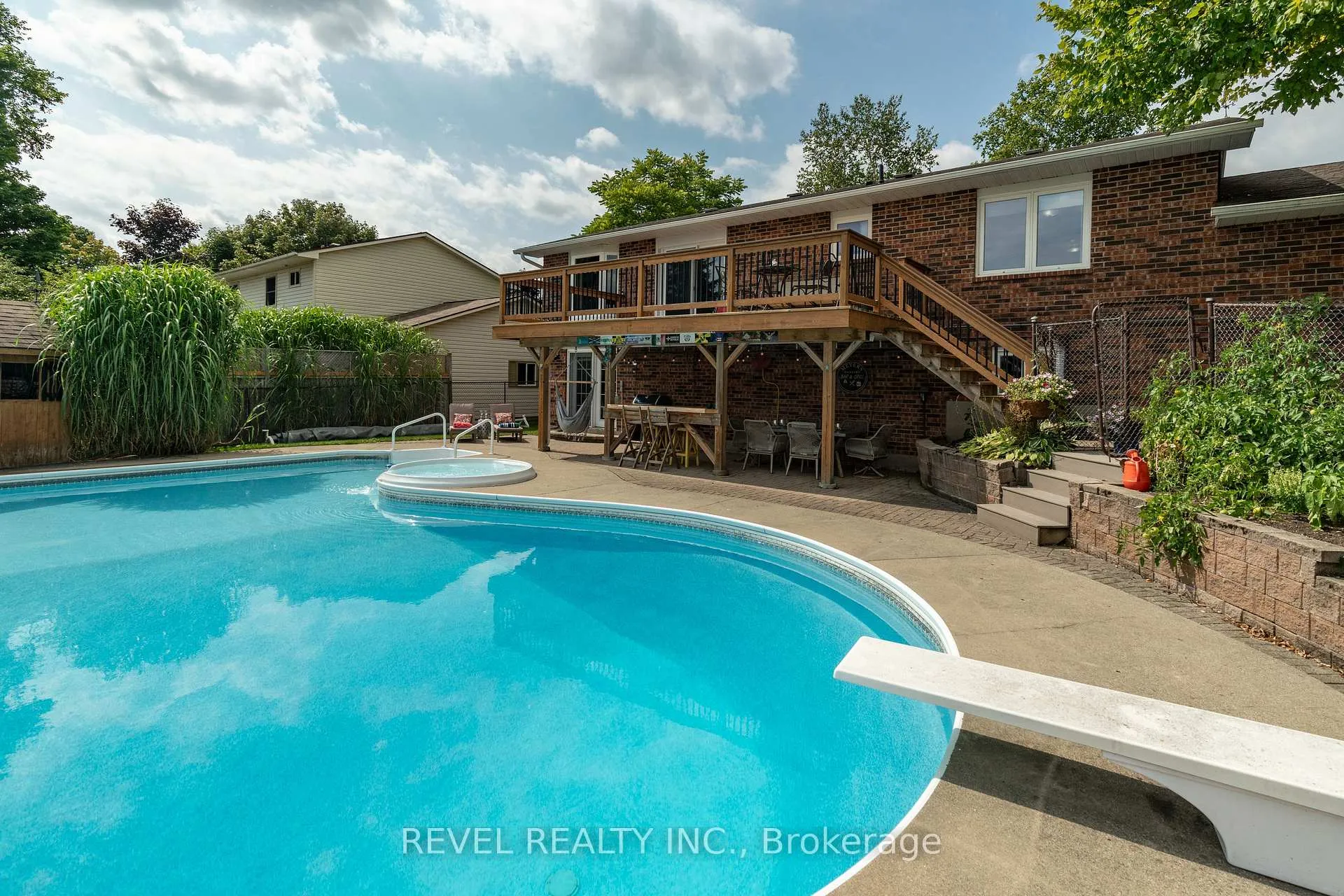 Photo 26 of 29 Armstrong Crescent, Grey Highlands — HOMEH