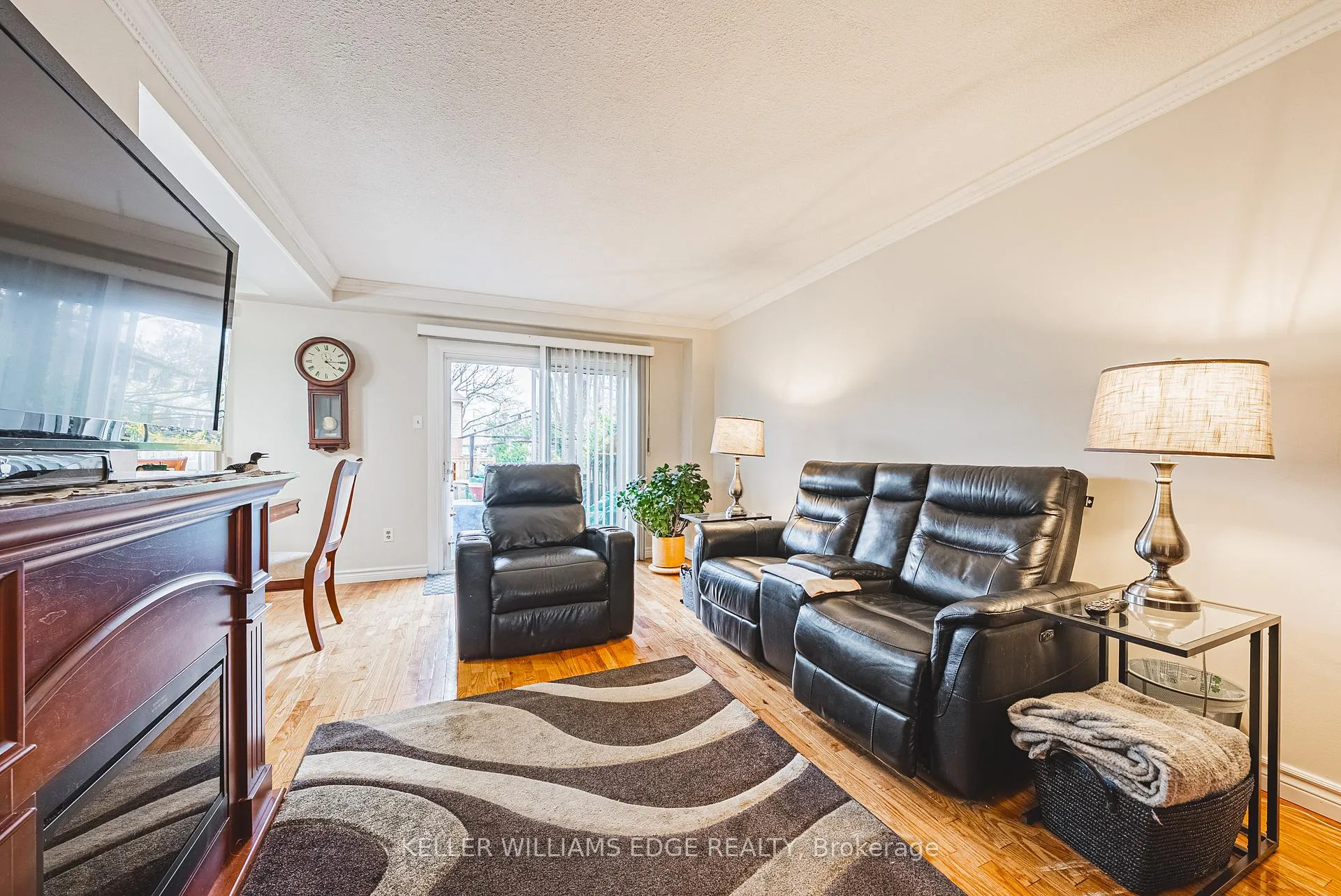 Photo 5 of Unit 60, 1576 Newlands Crescent, Burlington, Palmer — HOMEH