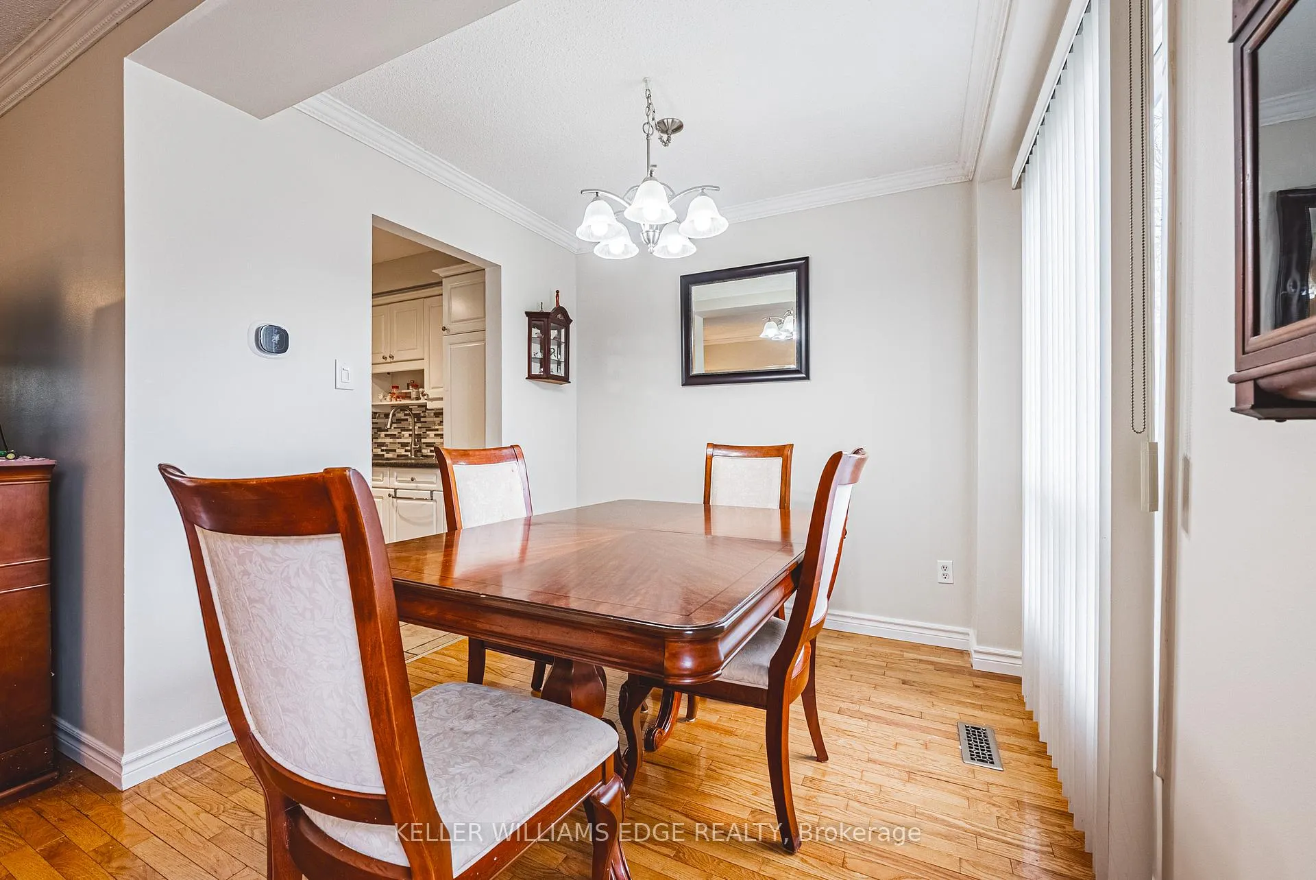 Photo 8 of Unit 60, 1576 Newlands Crescent, Burlington, Palmer — HOMEH