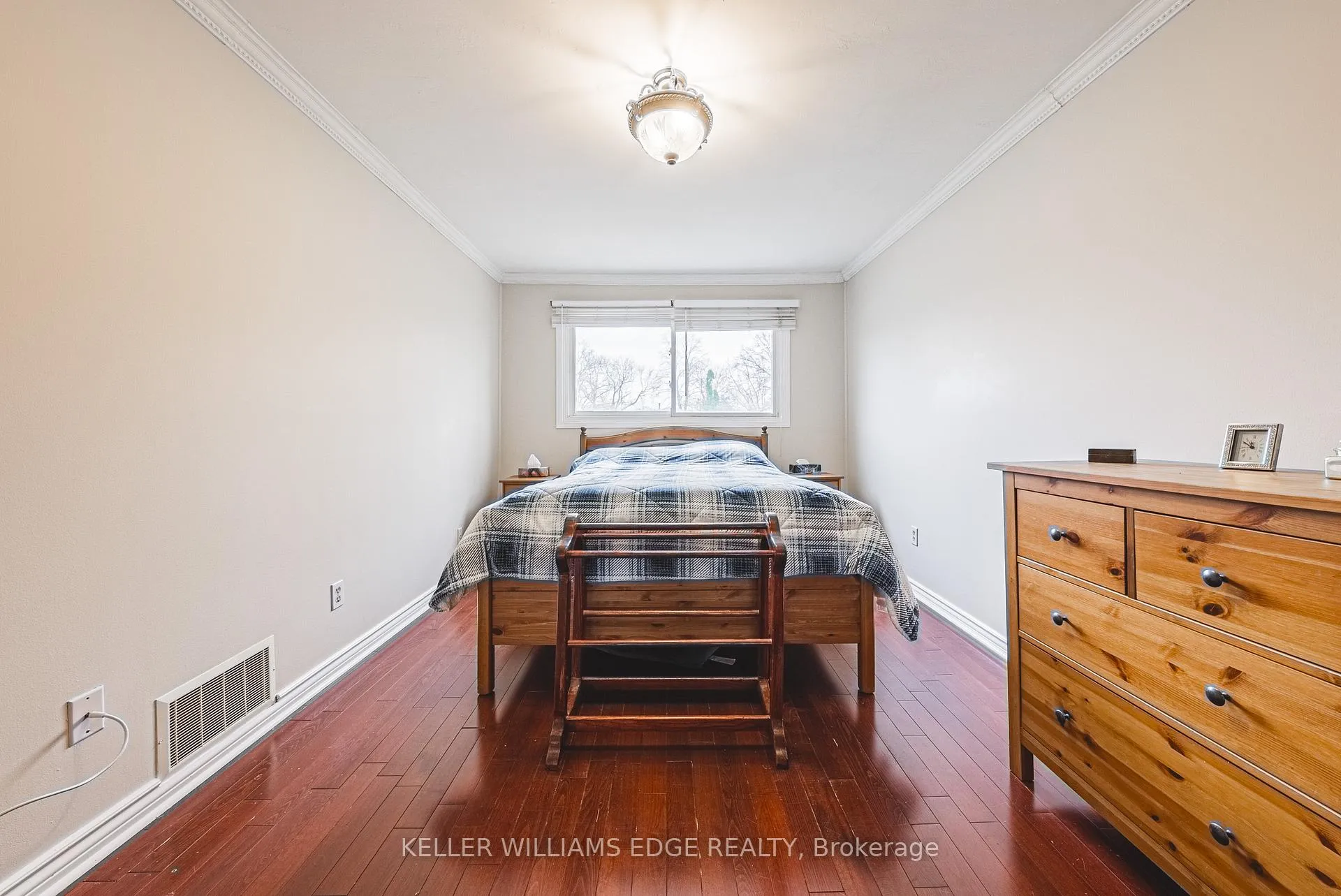 Photo 16 of Unit 60, 1576 Newlands Crescent, Burlington, Palmer — HOMEH