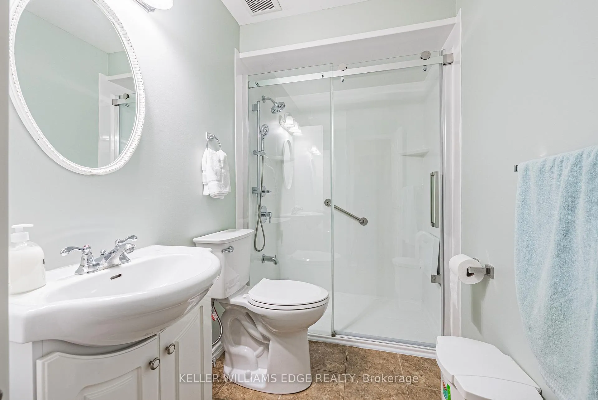 Photo 18 of Unit 60, 1576 Newlands Crescent, Burlington, Palmer — HOMEH