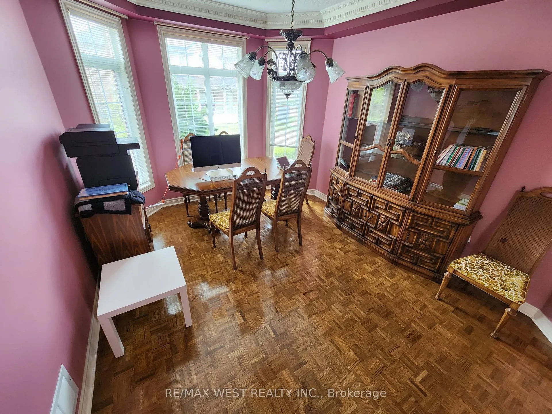 Photo 15 of 379 Sonoma Boulevard, Vaughan, Sonoma Heights — HOMEH