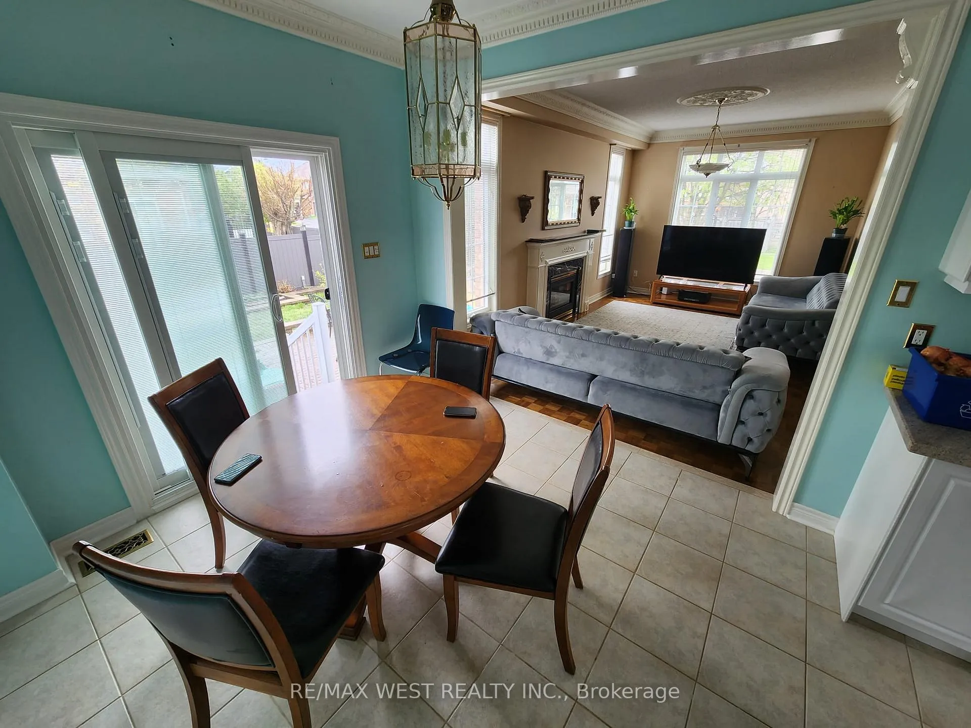 Photo 20 of 379 Sonoma Boulevard, Vaughan, Sonoma Heights — HOMEH