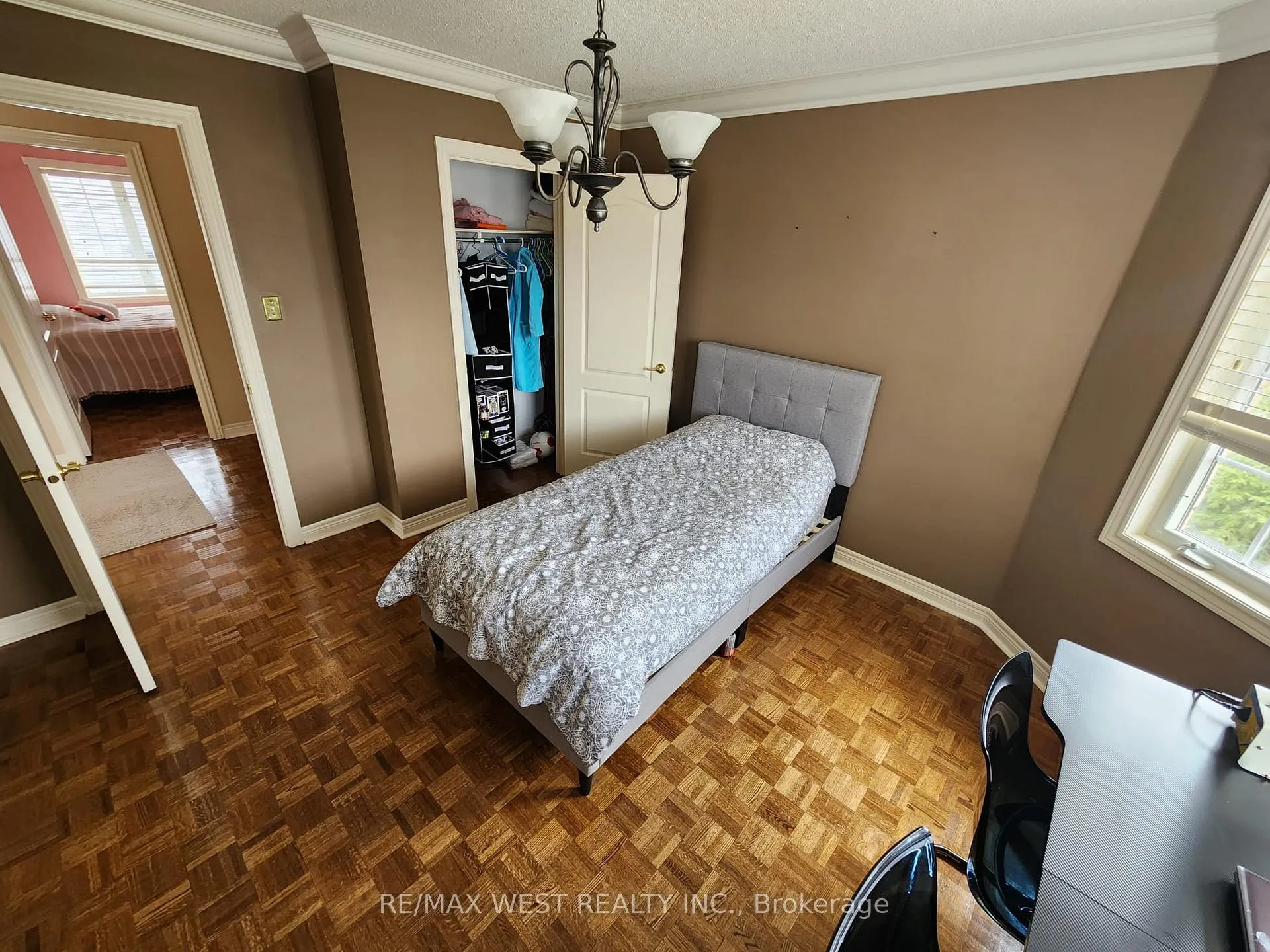 Photo 31 of 379 Sonoma Boulevard, Vaughan, Sonoma Heights — HOMEH