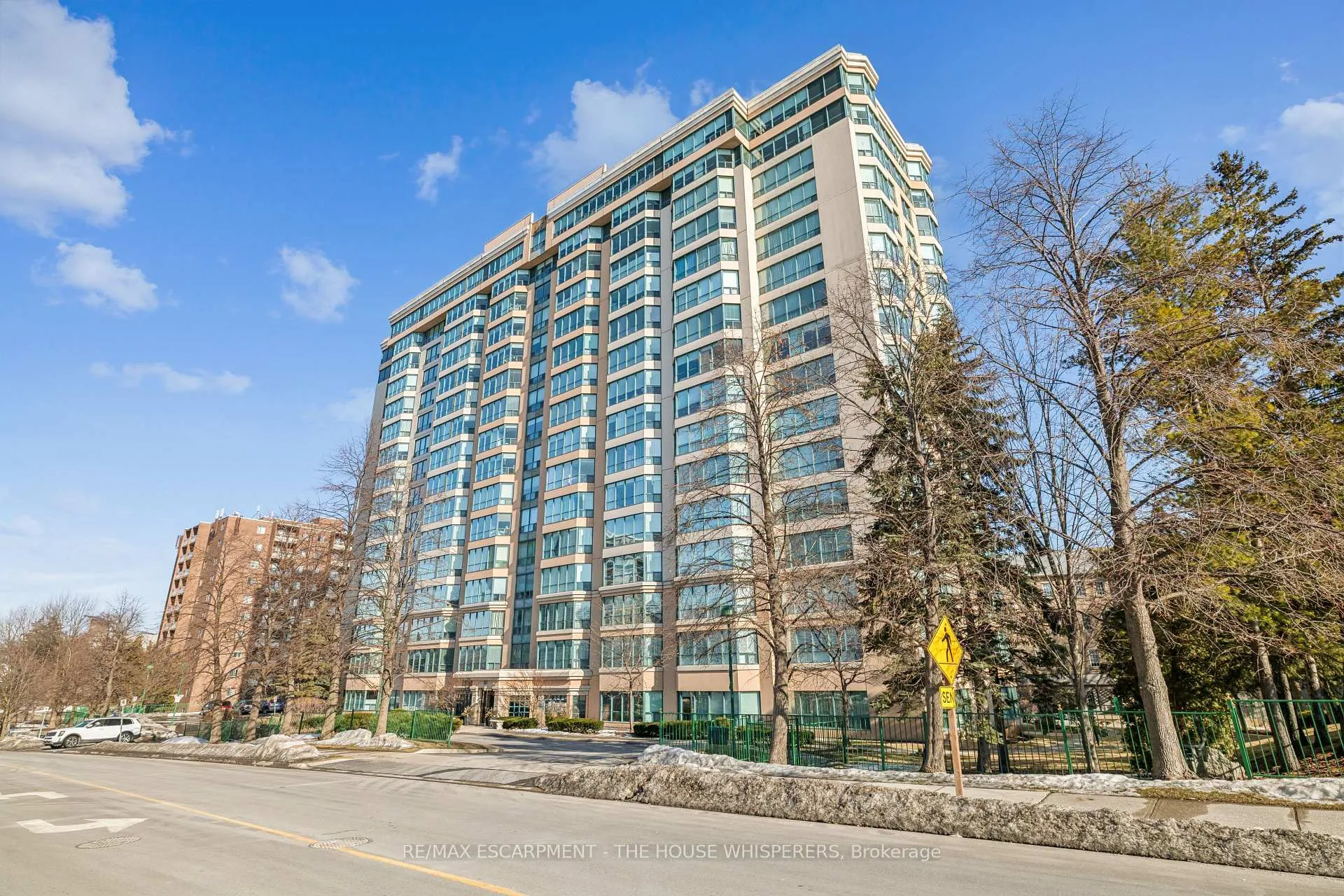 Photo 2 of Unit 701, 100 Millside Drive, Milton, Old Milton — HOMEH
