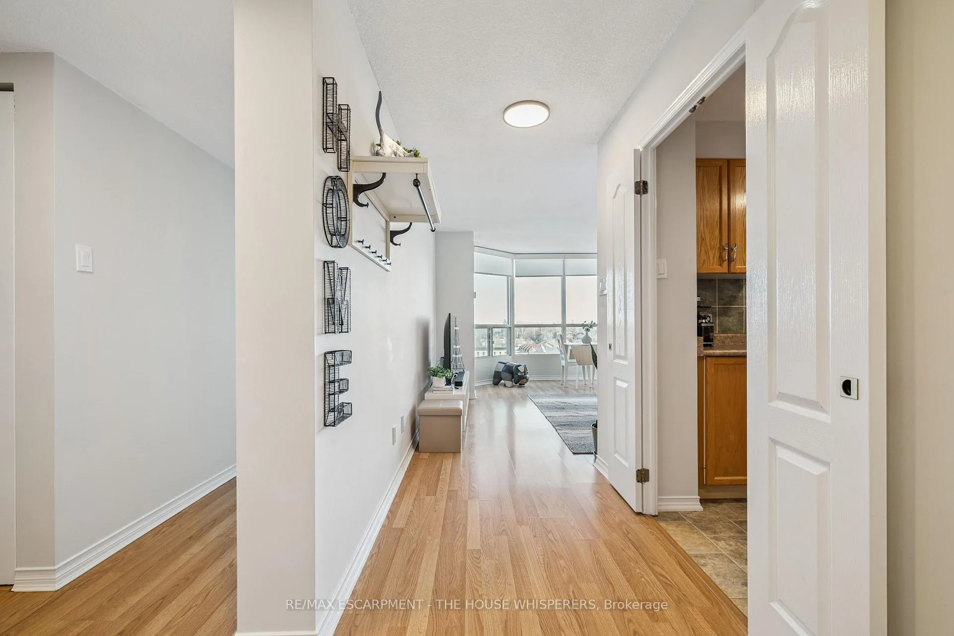 Photo 10 of Unit 701, 100 Millside Drive, Milton, Old Milton — HOMEH